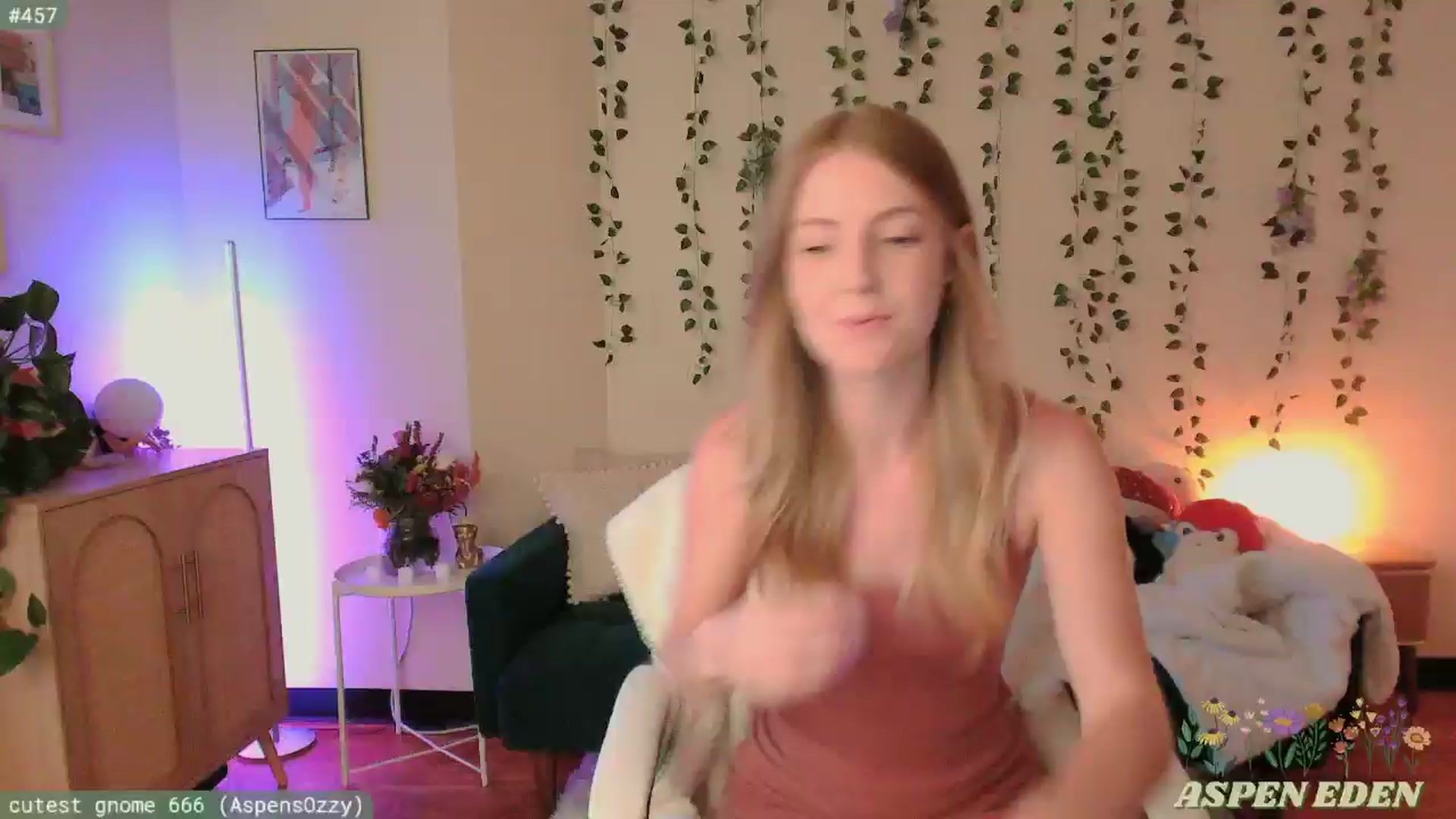 Gallery image thumbnail from AspenEden's myfreecams stream on, 07/28/2024, 03:03 image 3 of 20