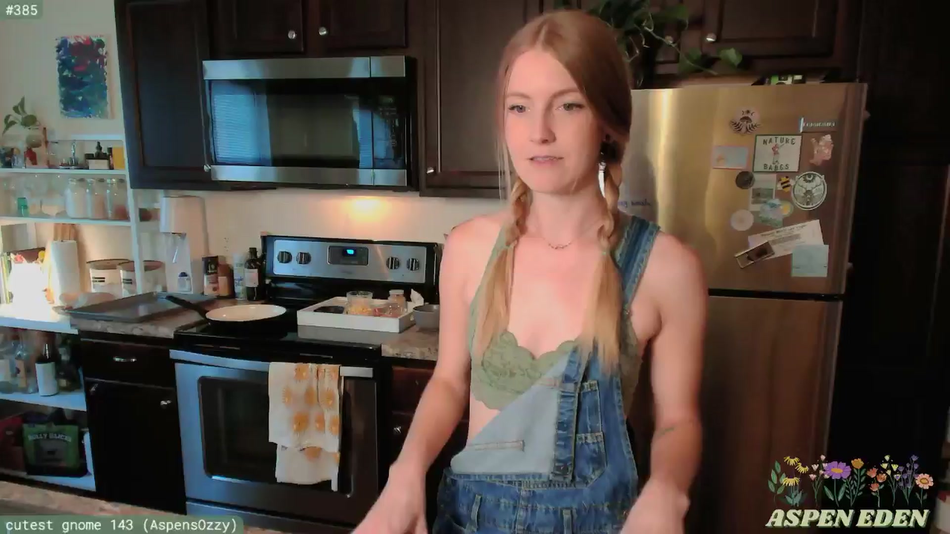 Gallery image thumbnail from AspenEden's myfreecams stream on, 08/01/2024, 01:48 image 3 of 20