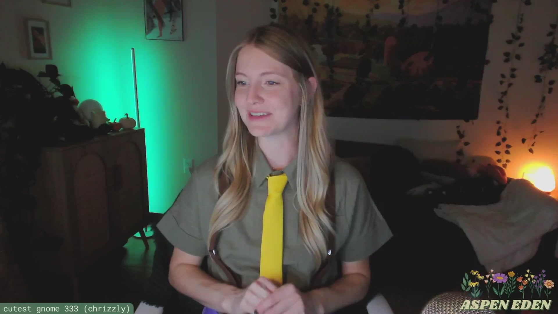 Gallery image thumbnail from AspenEden's myfreecams stream on, 10/28/2024, 24:01 image 8 of 20