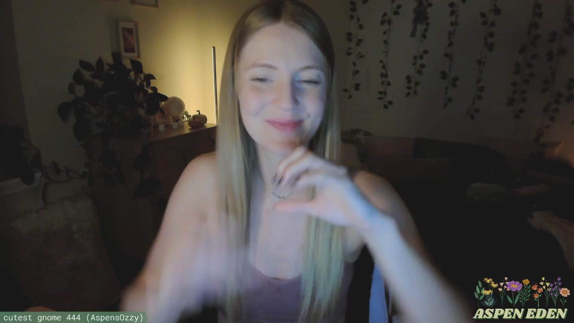 Gallery image thumbnail from AspenEden's myfreecams stream on, 11/10/2024, 24:48 image 16 of 20