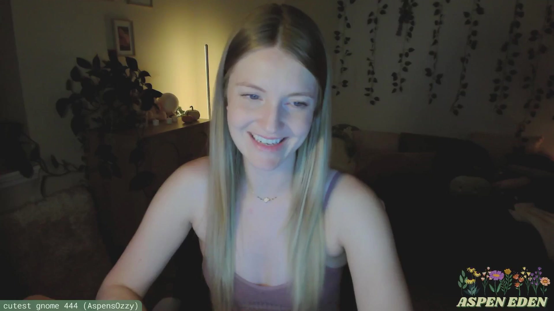 Gallery image thumbnail from AspenEden's myfreecams stream on, 11/10/2024, 24:48 image 18 of 20