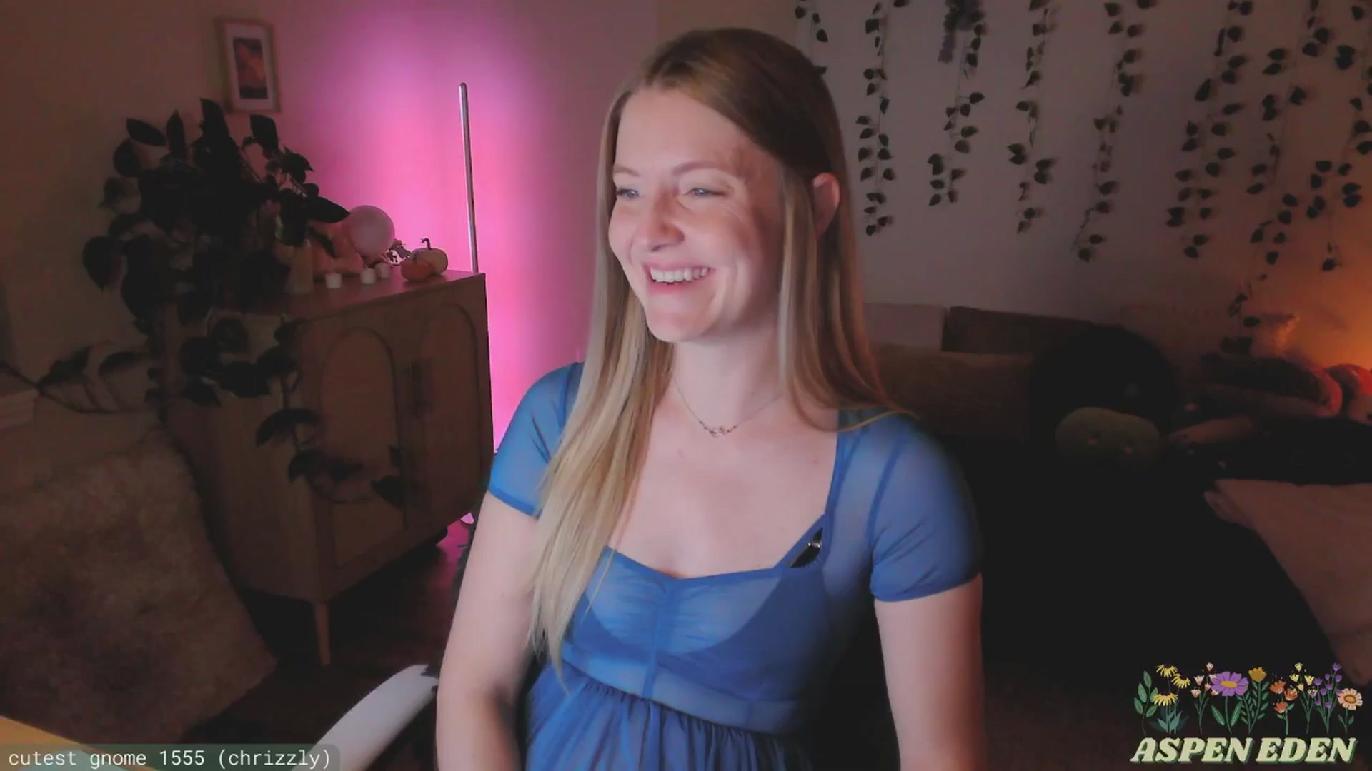 Gallery image thumbnail from AspenEden's myfreecams stream on, 11/23/2024, 02:53 image 13 of 20