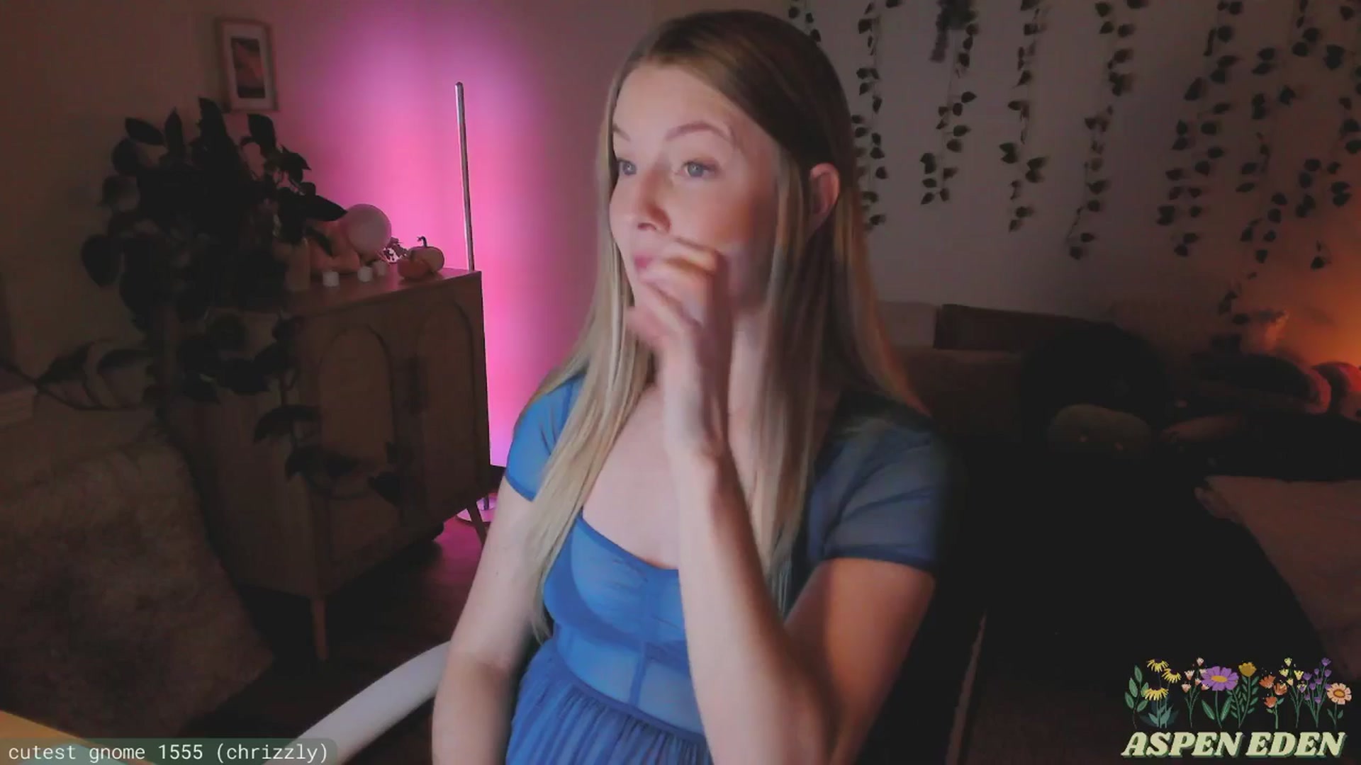 Gallery image thumbnail from AspenEden's myfreecams stream on, 11/23/2024, 02:53 image 12 of 20