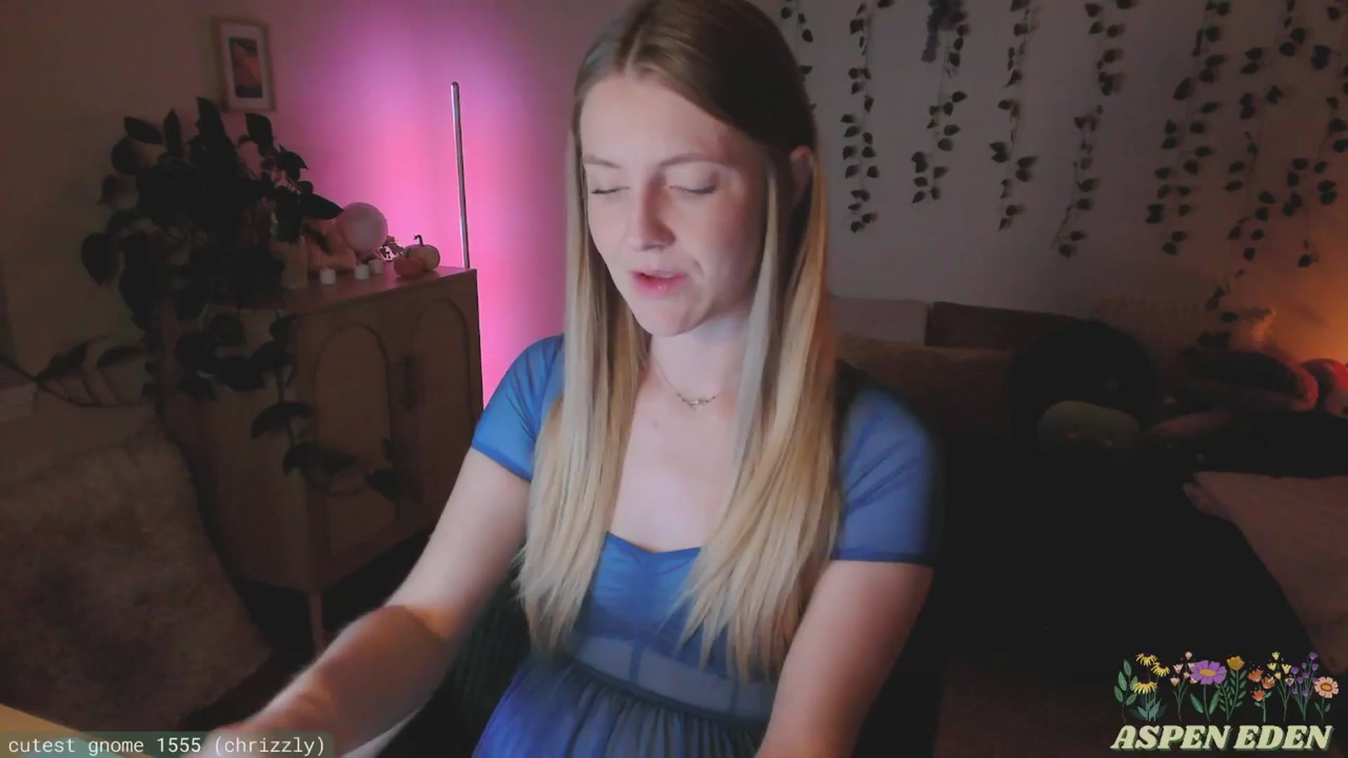 Gallery image thumbnail from AspenEden's myfreecams stream on, 11/23/2024, 02:53 image 6 of 20