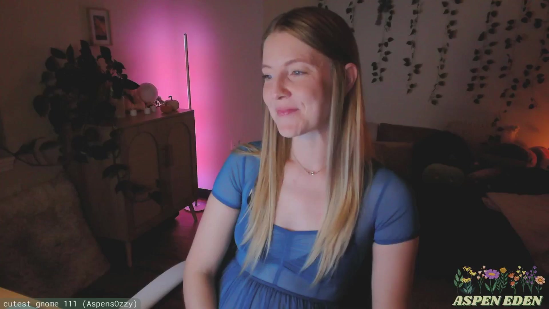 Gallery image thumbnail from AspenEden's myfreecams stream on, 11/23/2024, 02:53 image 3 of 20