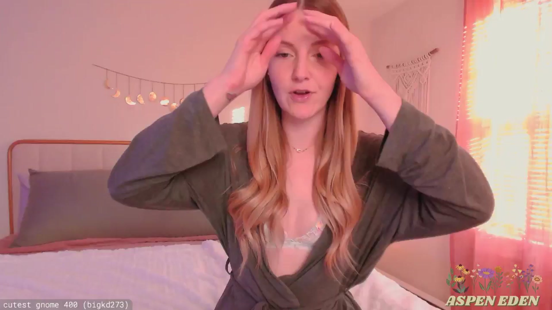 Gallery image thumbnail from AspenEden's myfreecams stream on, 04/14/2025, 24:01 image 3 of 20