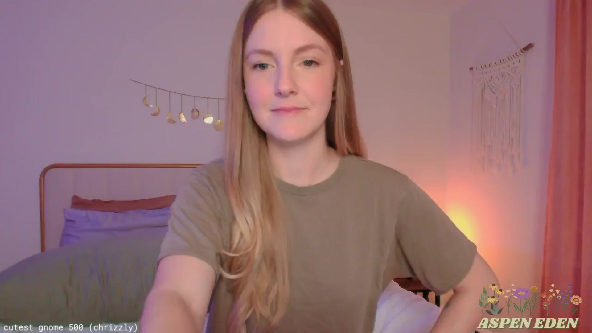 Gallery image thumbnail from AspenEden's myfreecams stream on, 04/23/2025, 01:20 image 9 of 20