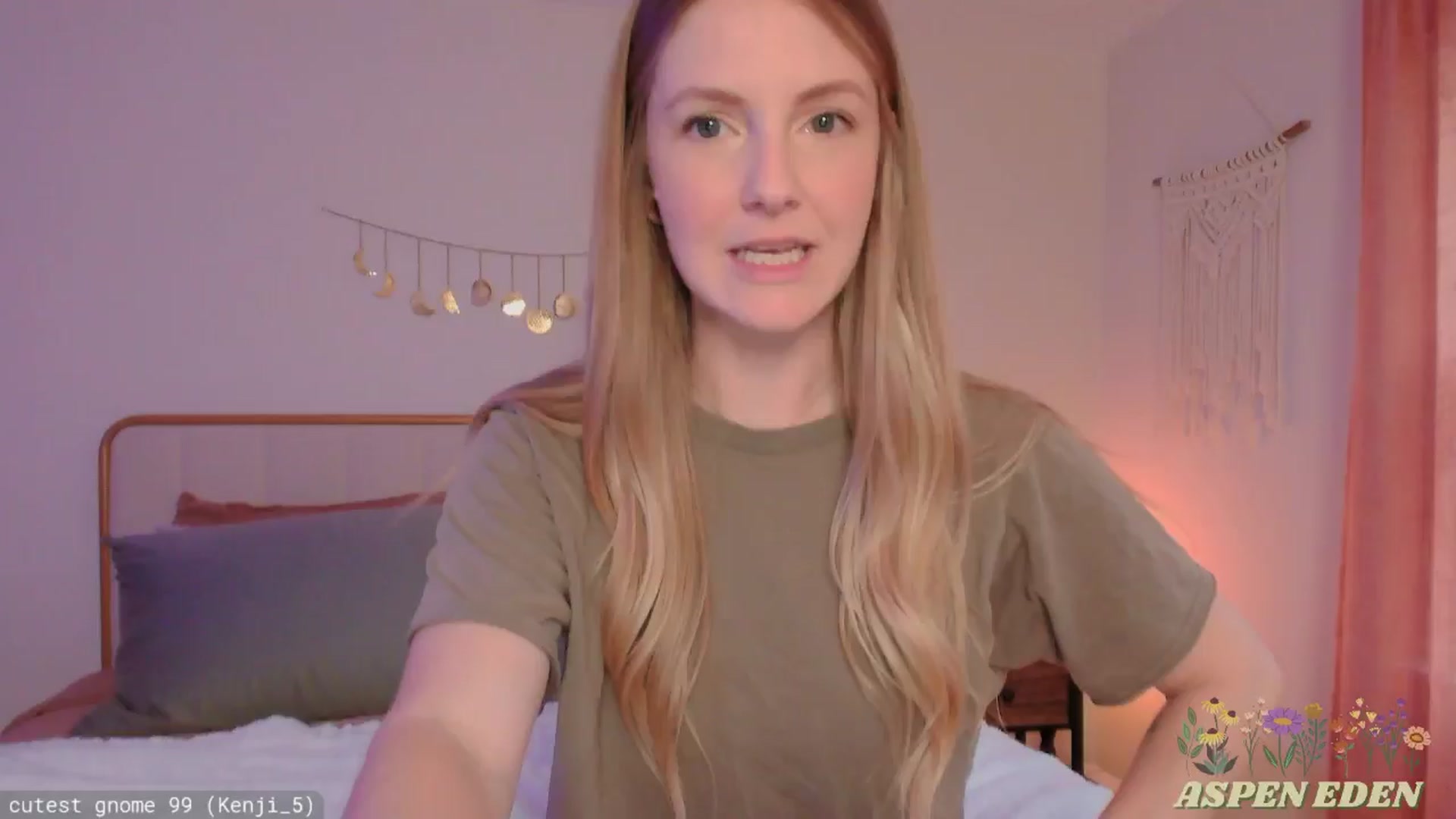 Gallery image thumbnail from AspenEden's myfreecams stream on, 04/23/2025, 01:20 image 2 of 20