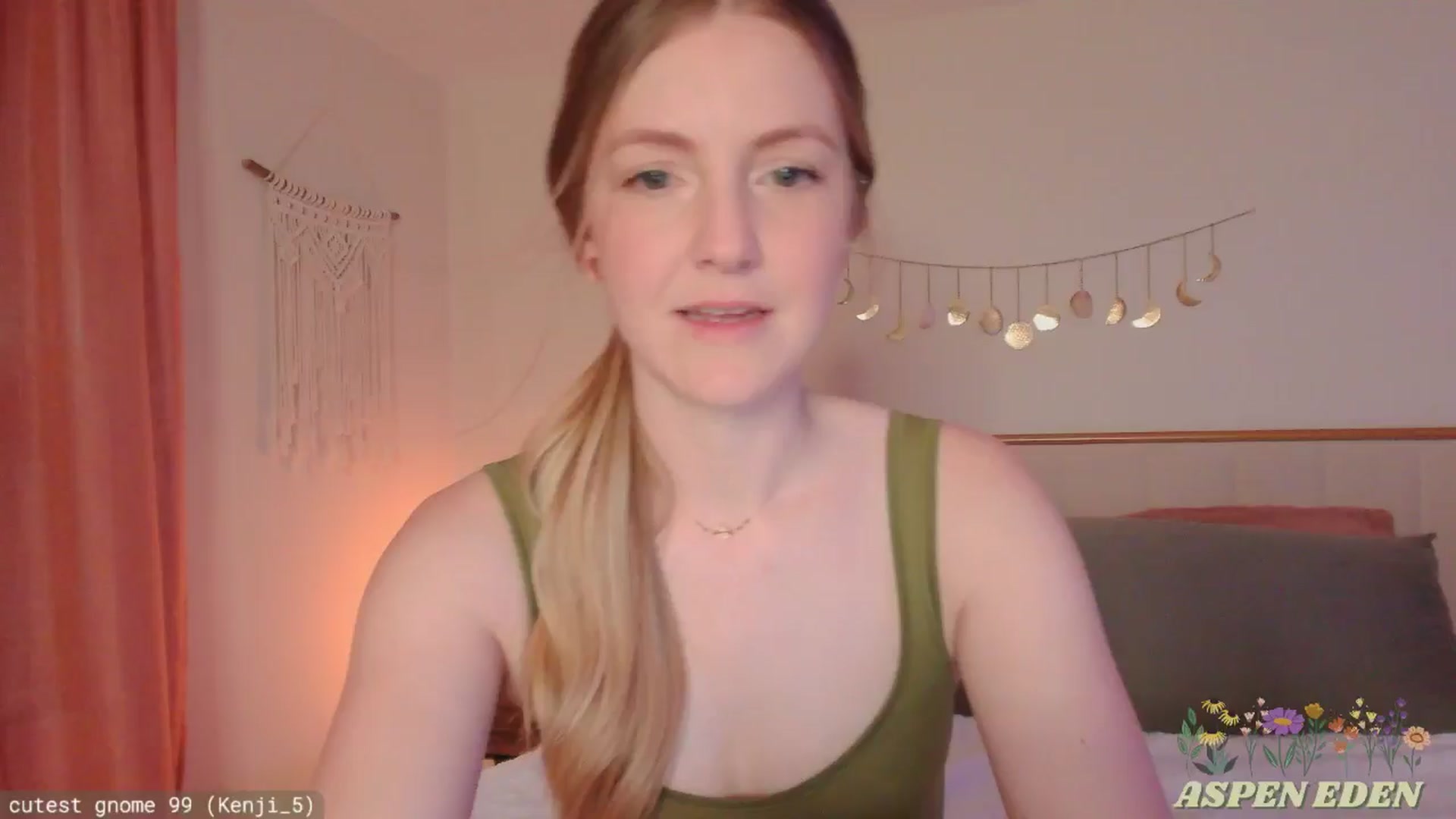 Gallery image thumbnail from AspenEden's myfreecams stream on, 05/04/2025, 24:38 image 8 of 20
