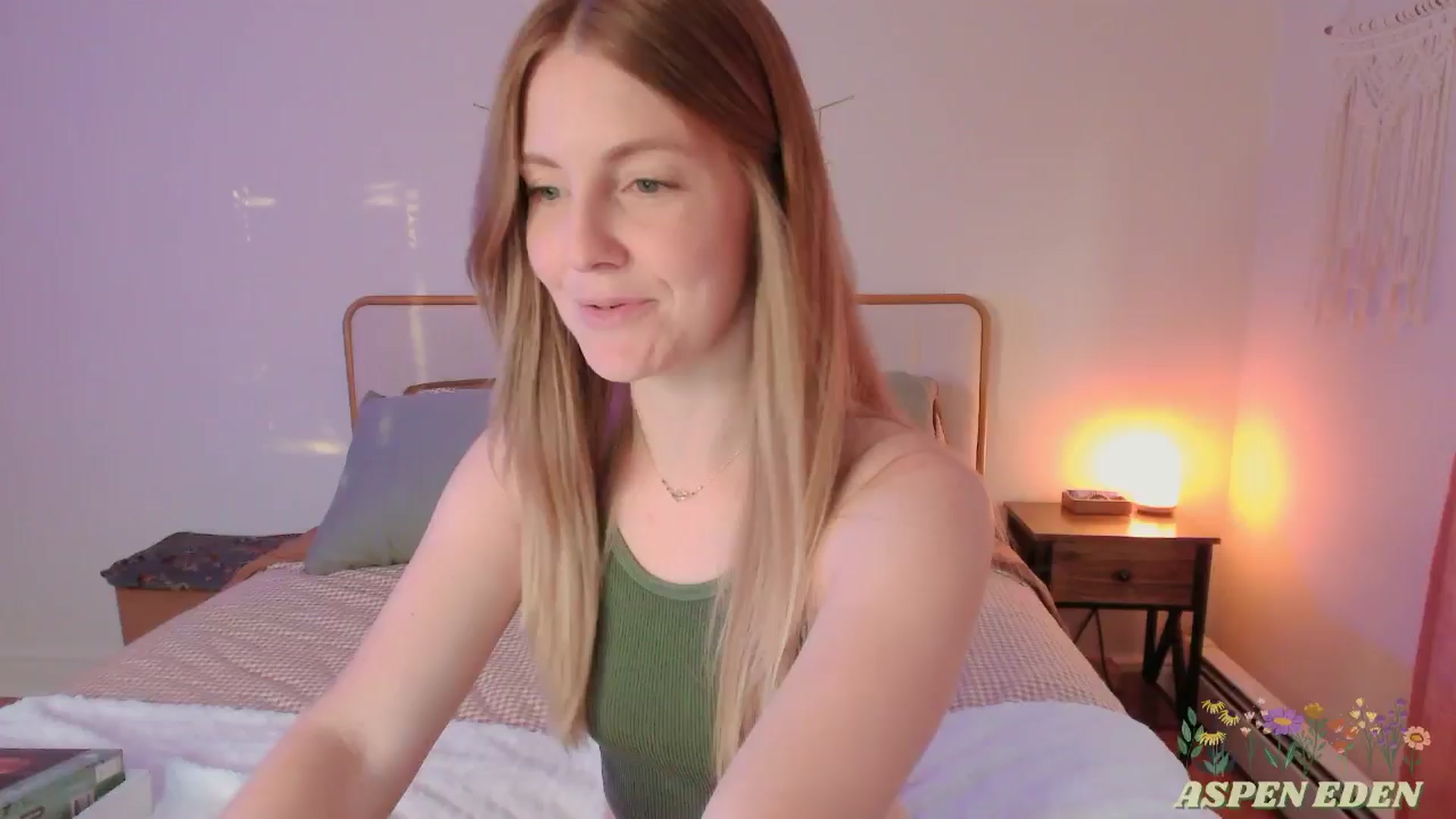 Gallery image thumbnail from AspenEden's myfreecams stream on, 06/30/2025, 24:11 image 19 of 20