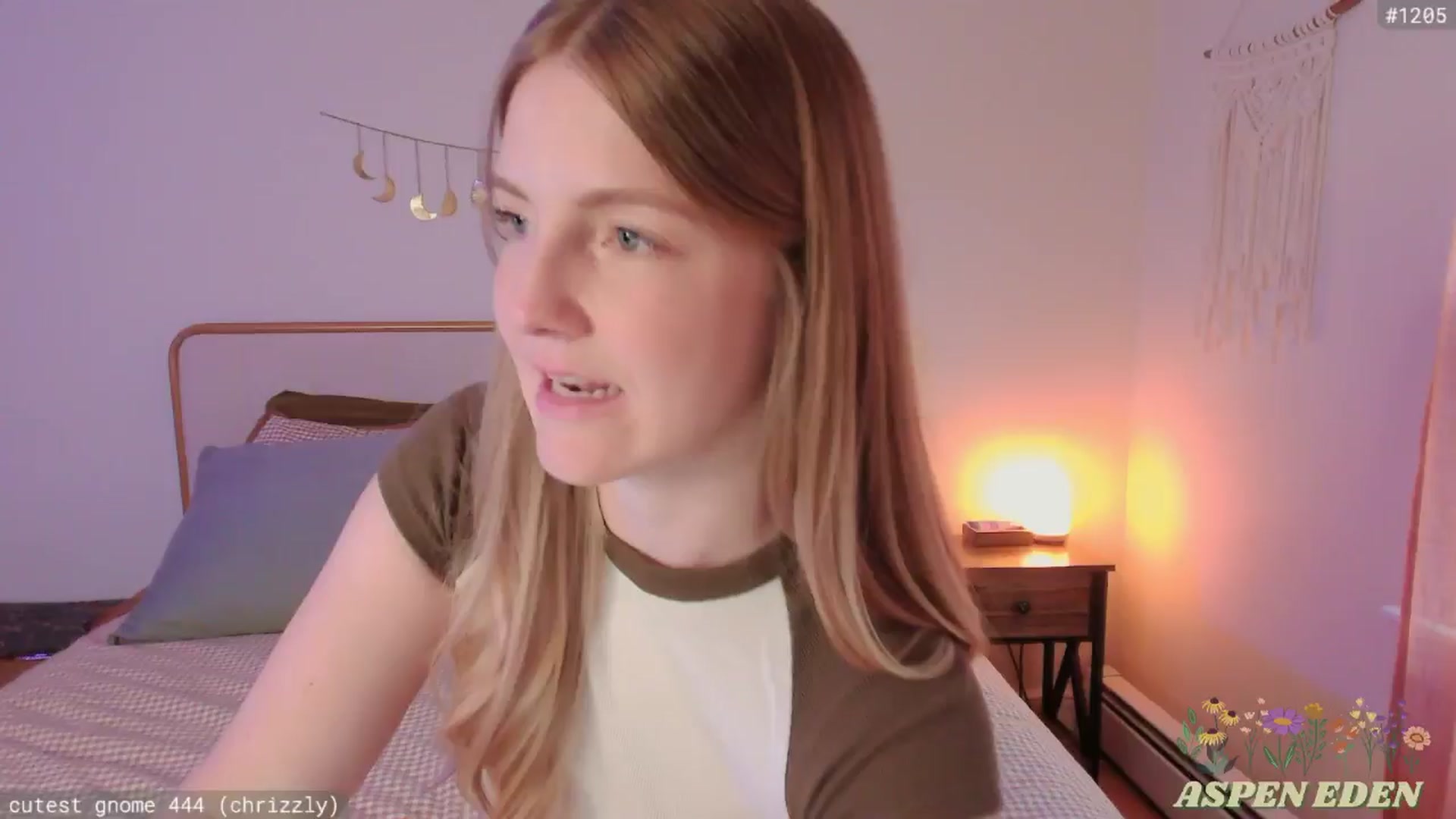 Gallery image thumbnail from AspenEden's myfreecams stream on, 07/25/2025, 23:58 image 6 of 20