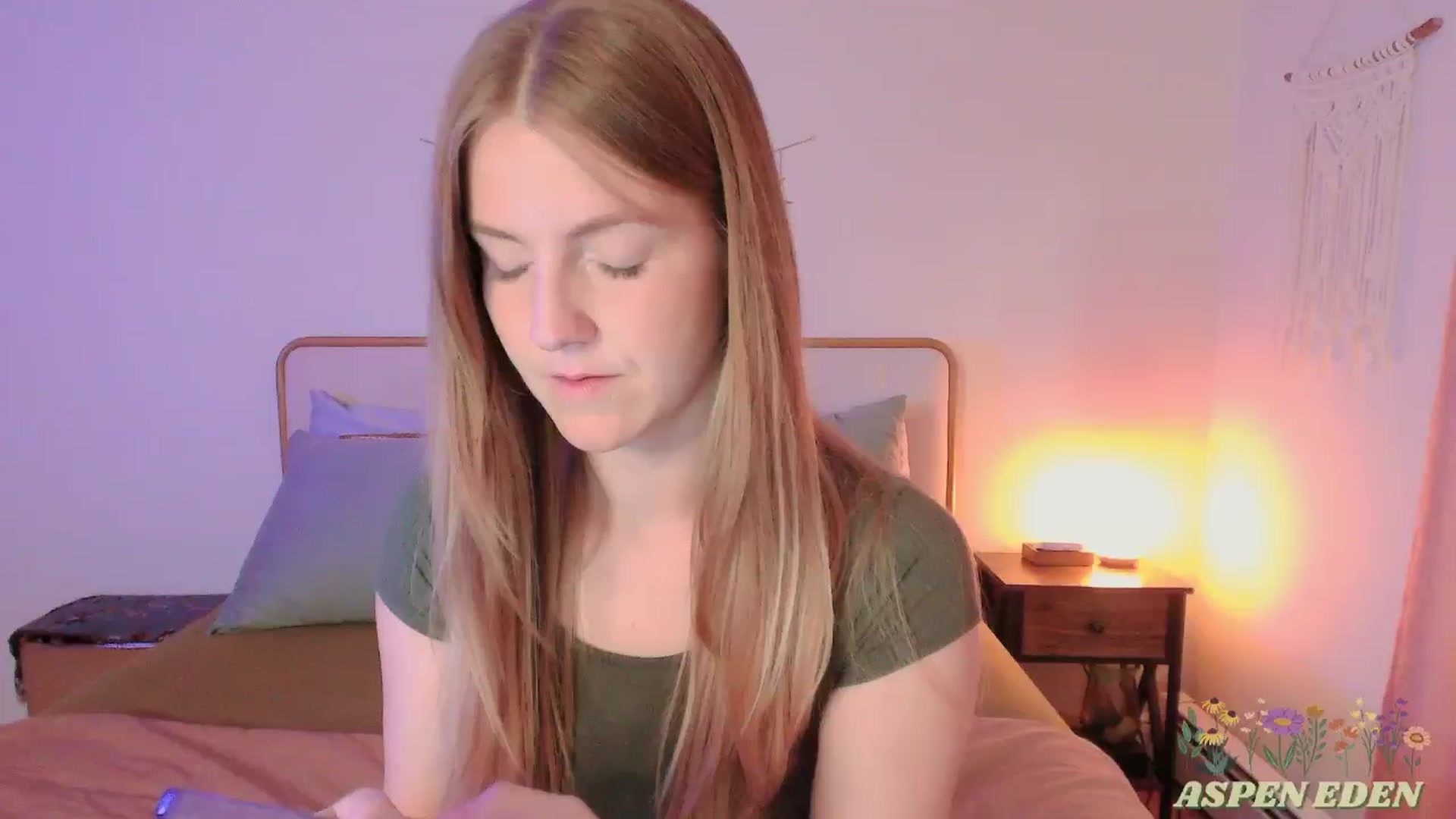 Gallery image thumbnail from AspenEden's myfreecams stream on, 09/25/2025, 21:33 image 7 of 20
