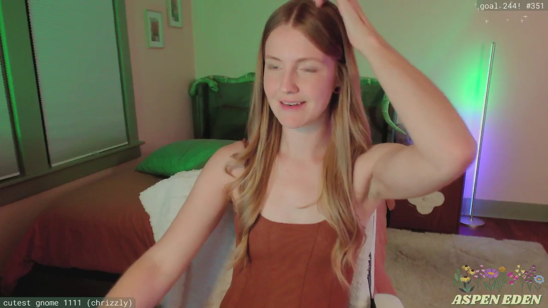 Gallery image thumbnail from AspenEden's myfreecams stream on, 11/23/2025, 02:00 image 13 of 20