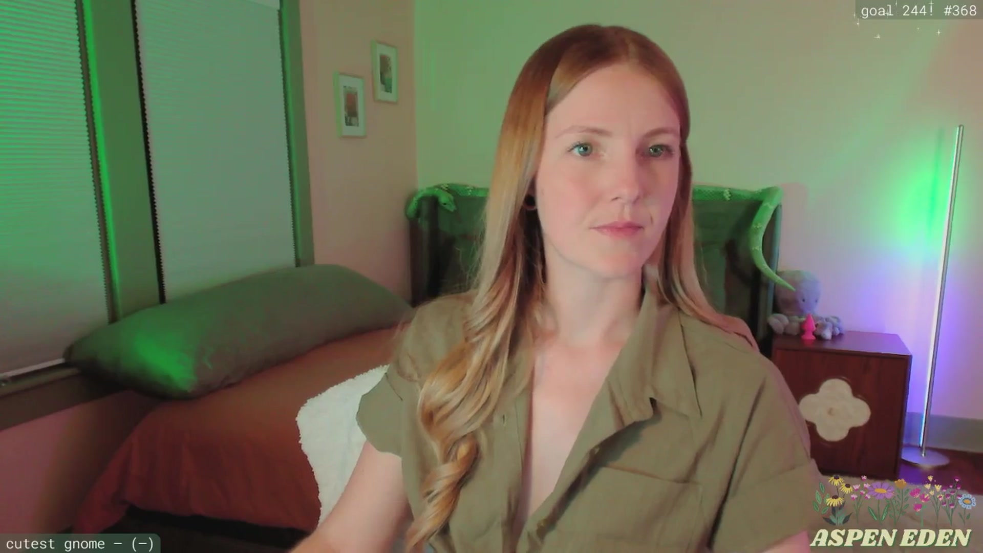 Gallery image thumbnail from AspenEden's myfreecams stream on, 11/23/2025, 02:00 image 2 of 20