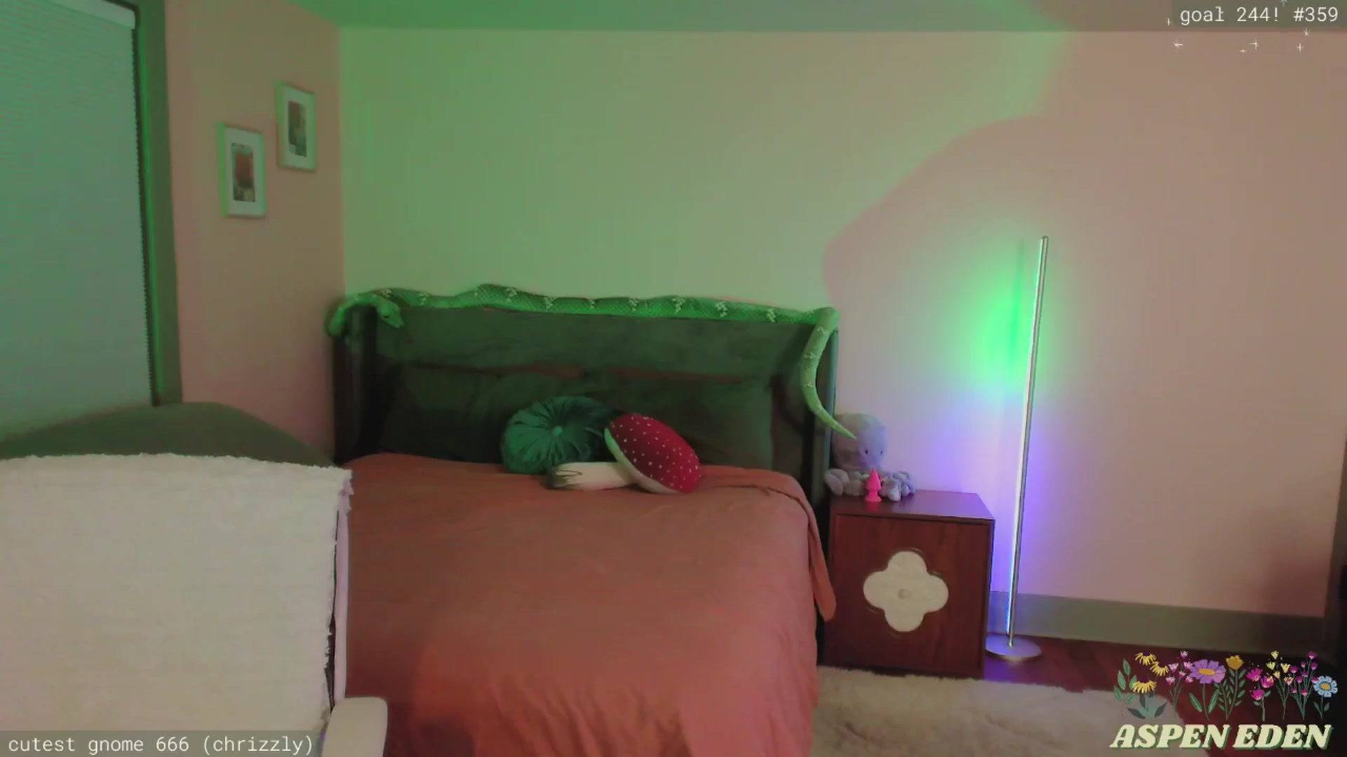 Gallery image thumbnail from AspenEden's myfreecams stream on, 11/23/2025, 02:00 image 9 of 20
