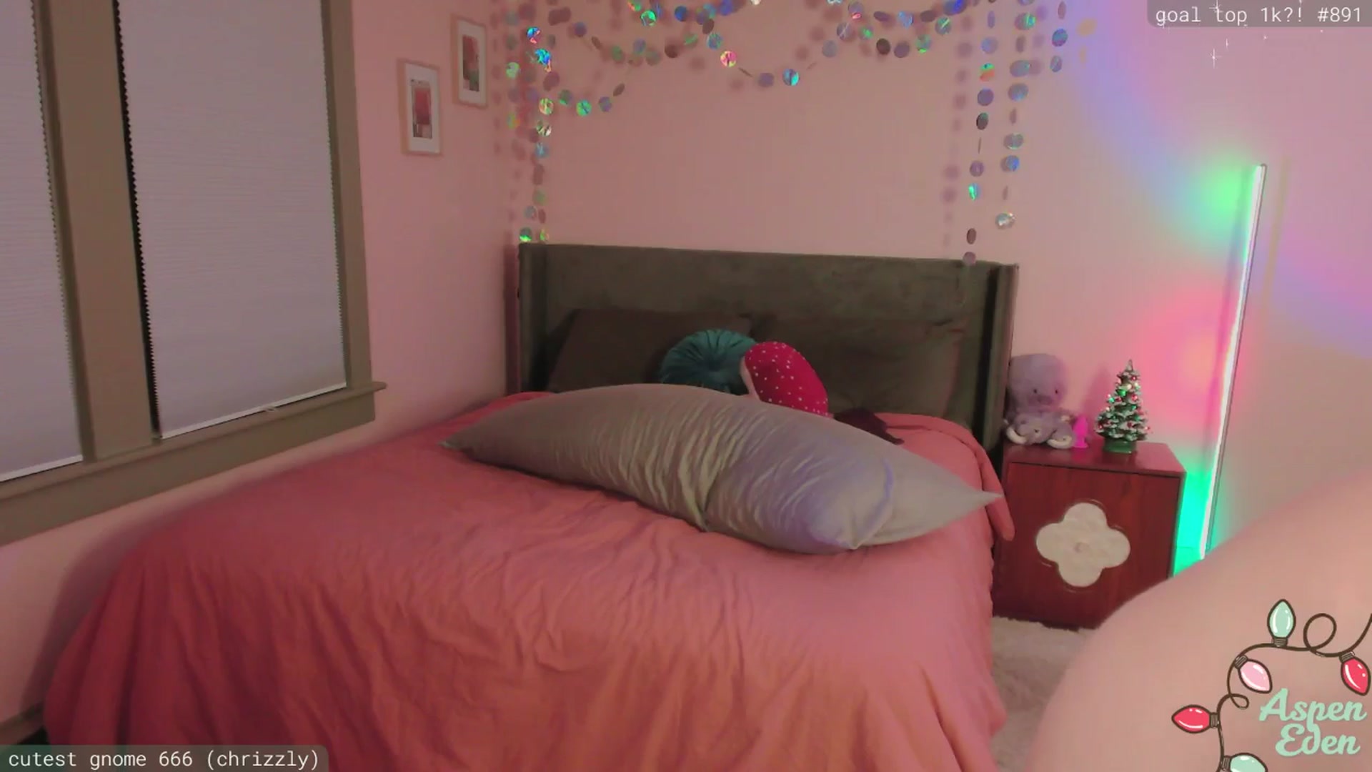 Gallery image thumbnail from AspenEden's myfreecams stream on, 12/13/2025, 03:21 image 8 of 20