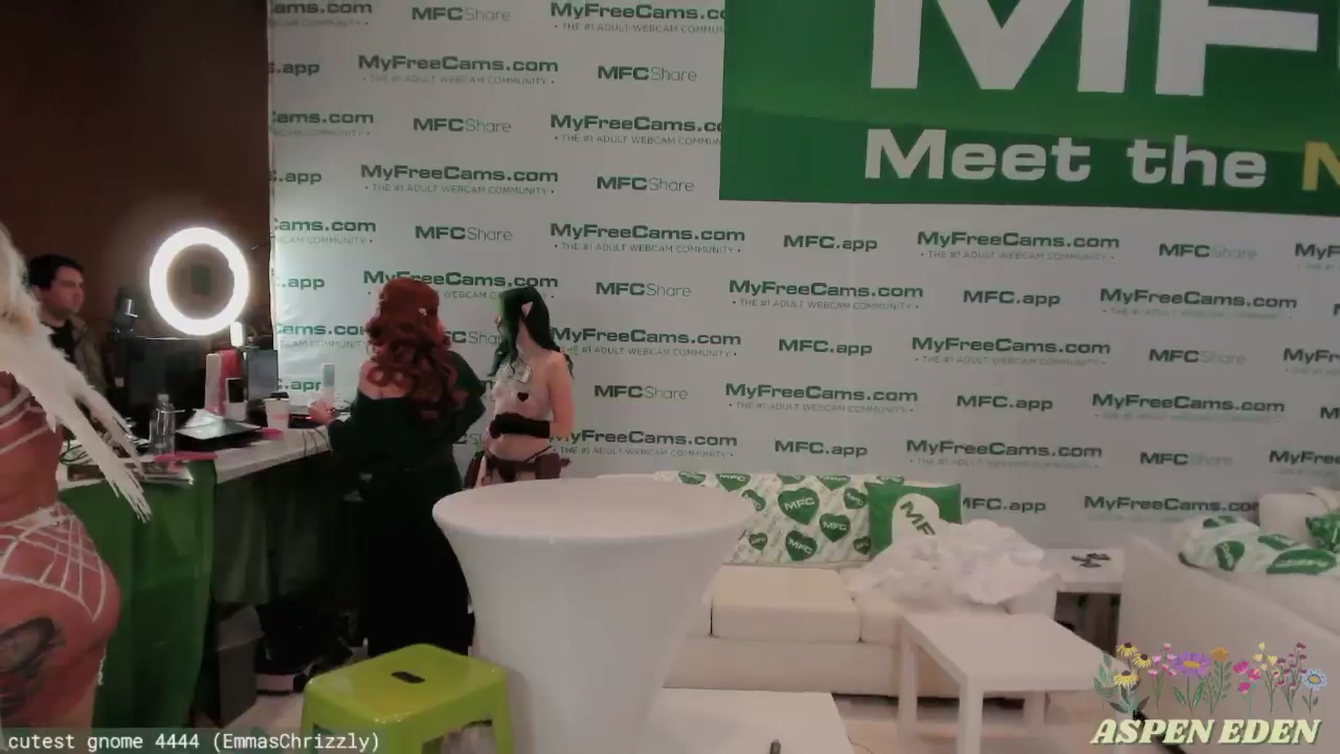 Gallery image thumbnail from AspenEden's myfreecams stream on, 01/23/2026, 24:56 image 16 of 20