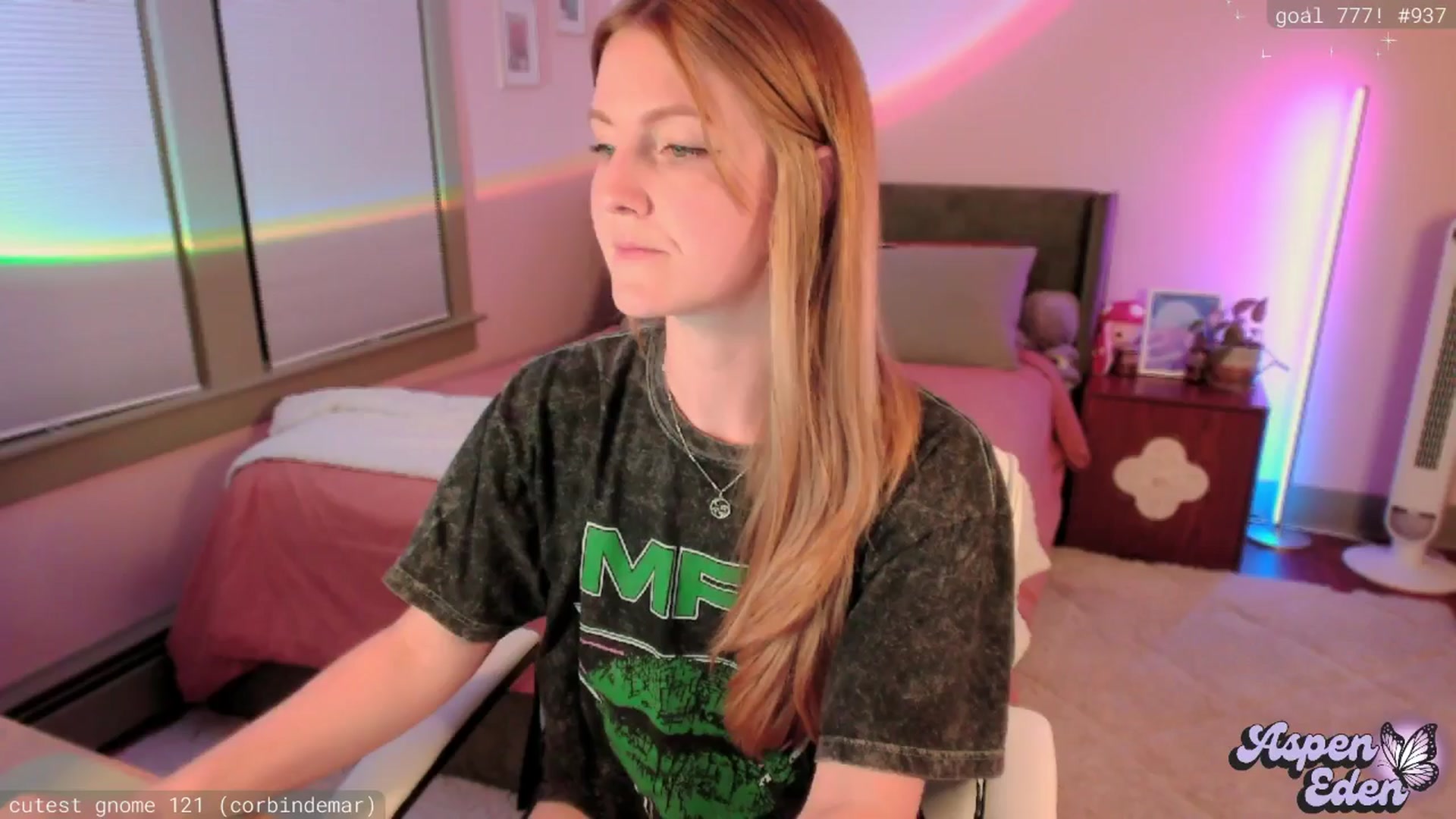 Gallery image thumbnail from AspenEden's myfreecams stream on, 04/25/2026, 02:42 image 2 of 20