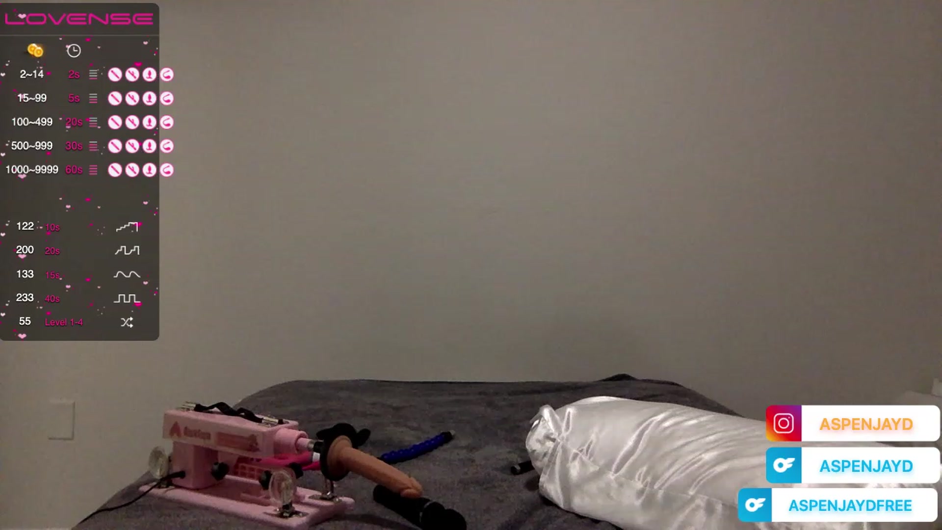 Gallery image thumbnail from AspenJayd's myfreecams stream on, 11/18/2022, 03:04 image 1 of 20