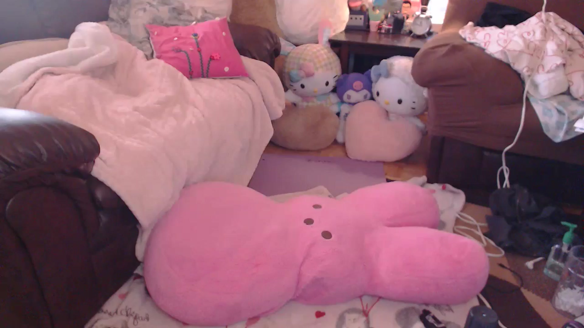 Gallery image thumbnail from Aspen_Elise's myfreecams stream on, 08/20/2024, 12:32 image 17 of 20