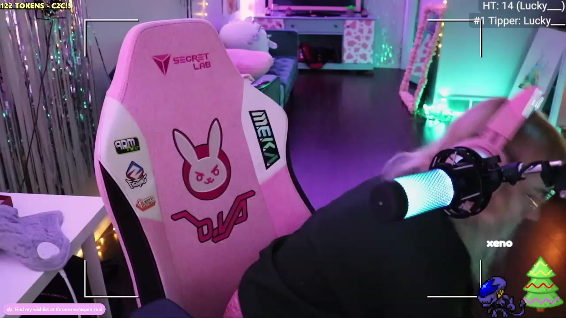 Gallery image thumbnail from Aspen_Mai's myfreecams stream on, 01/02/2023, 02:22 image 4 of 20