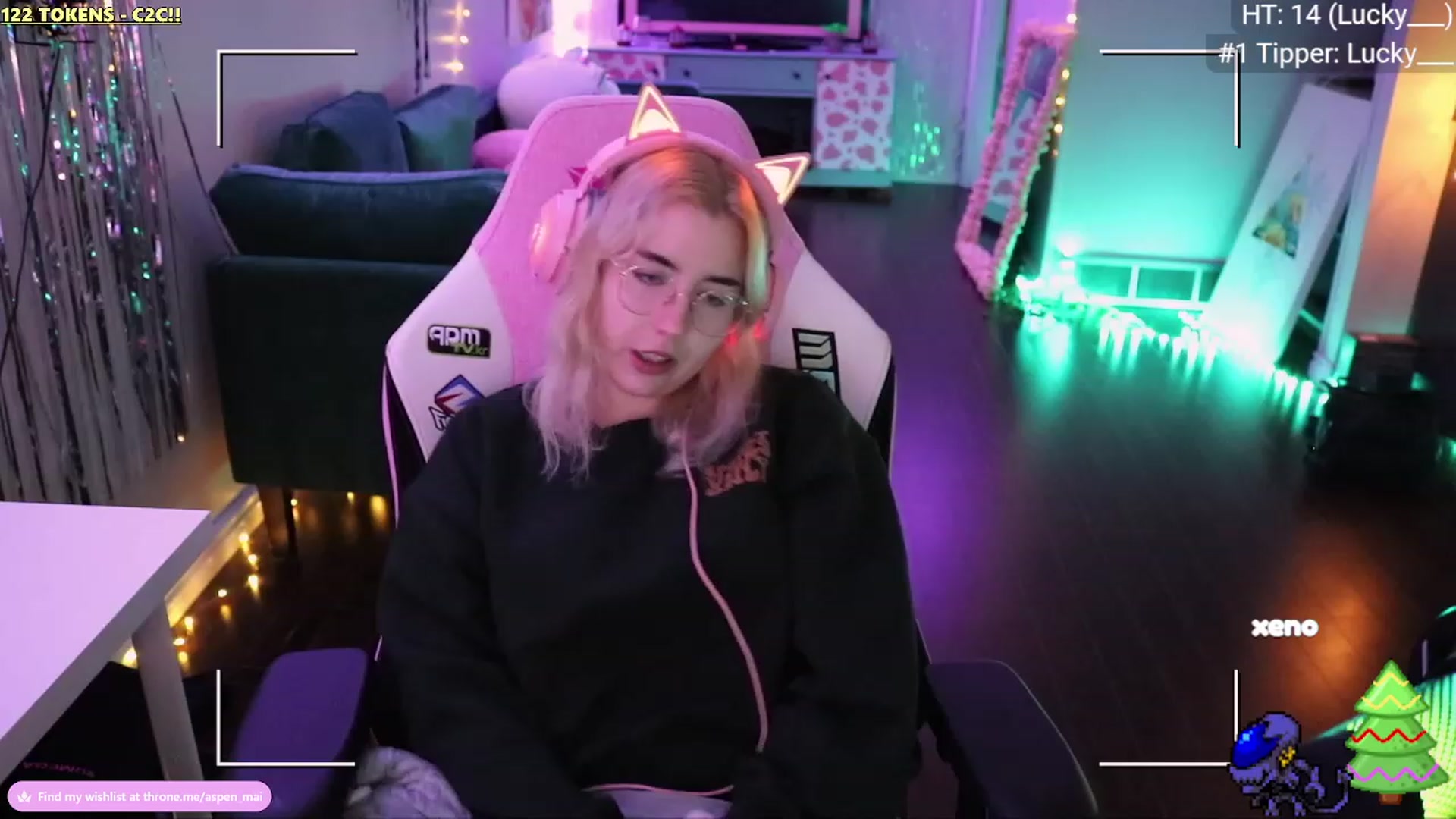 Gallery image thumbnail from Aspen_Mai's myfreecams stream on, 01/02/2023, 02:22 image 13 of 20