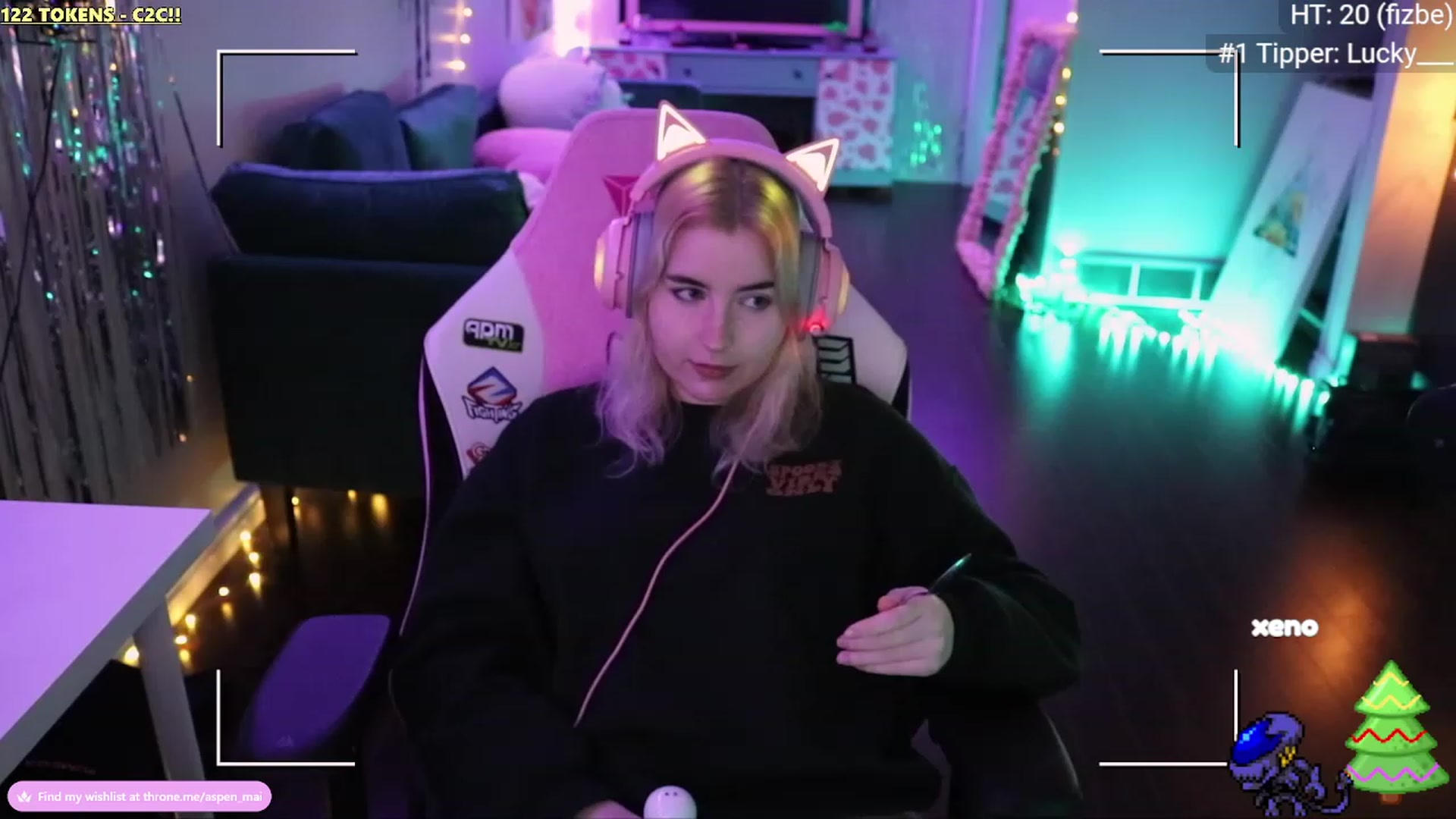 Gallery image thumbnail from Aspen_Mai's myfreecams stream on, 01/02/2023, 03:01 image 9 of 20