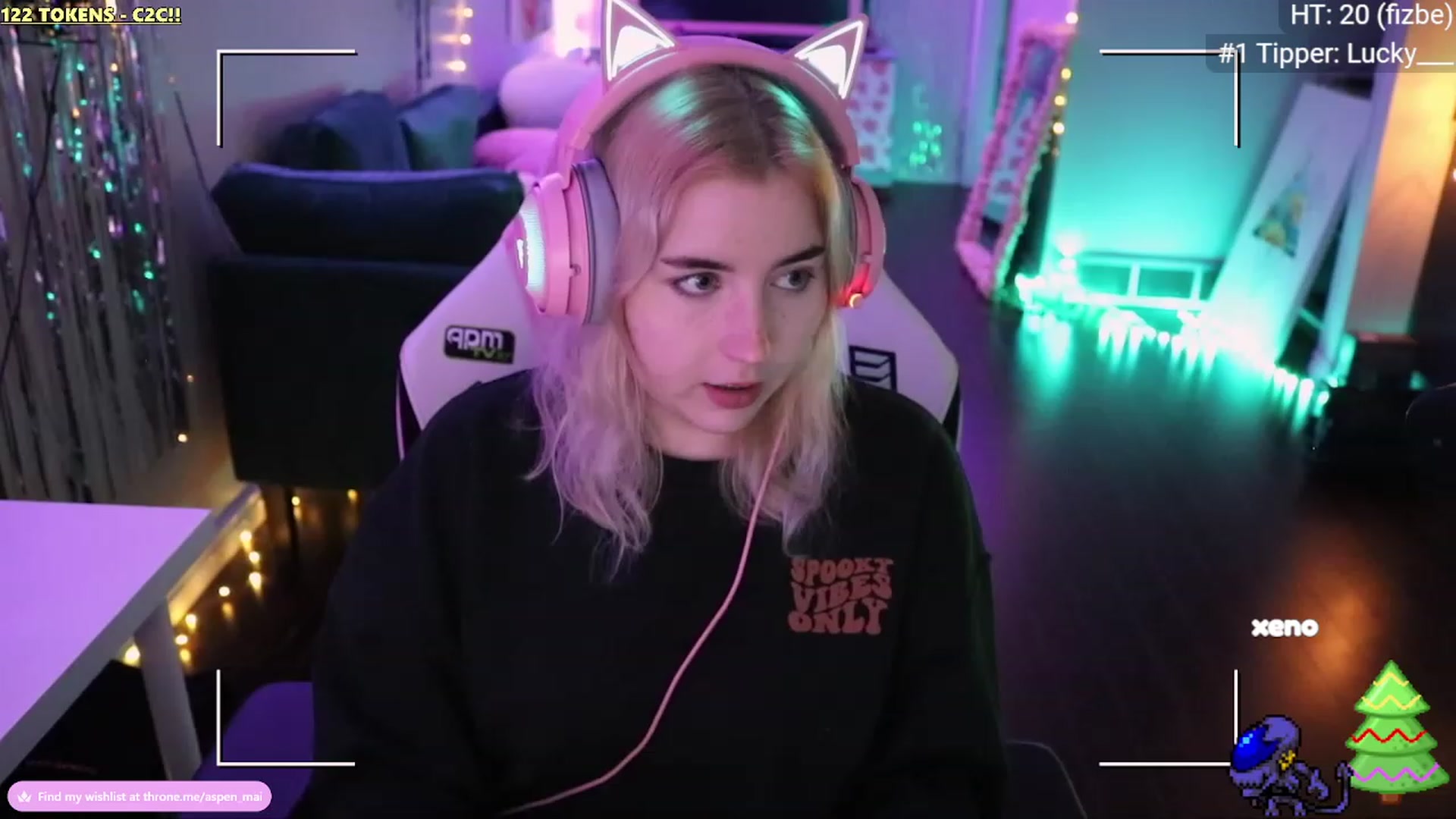 Gallery image thumbnail from Aspen_Mai's myfreecams stream on, 01/02/2023, 03:01 image 15 of 20