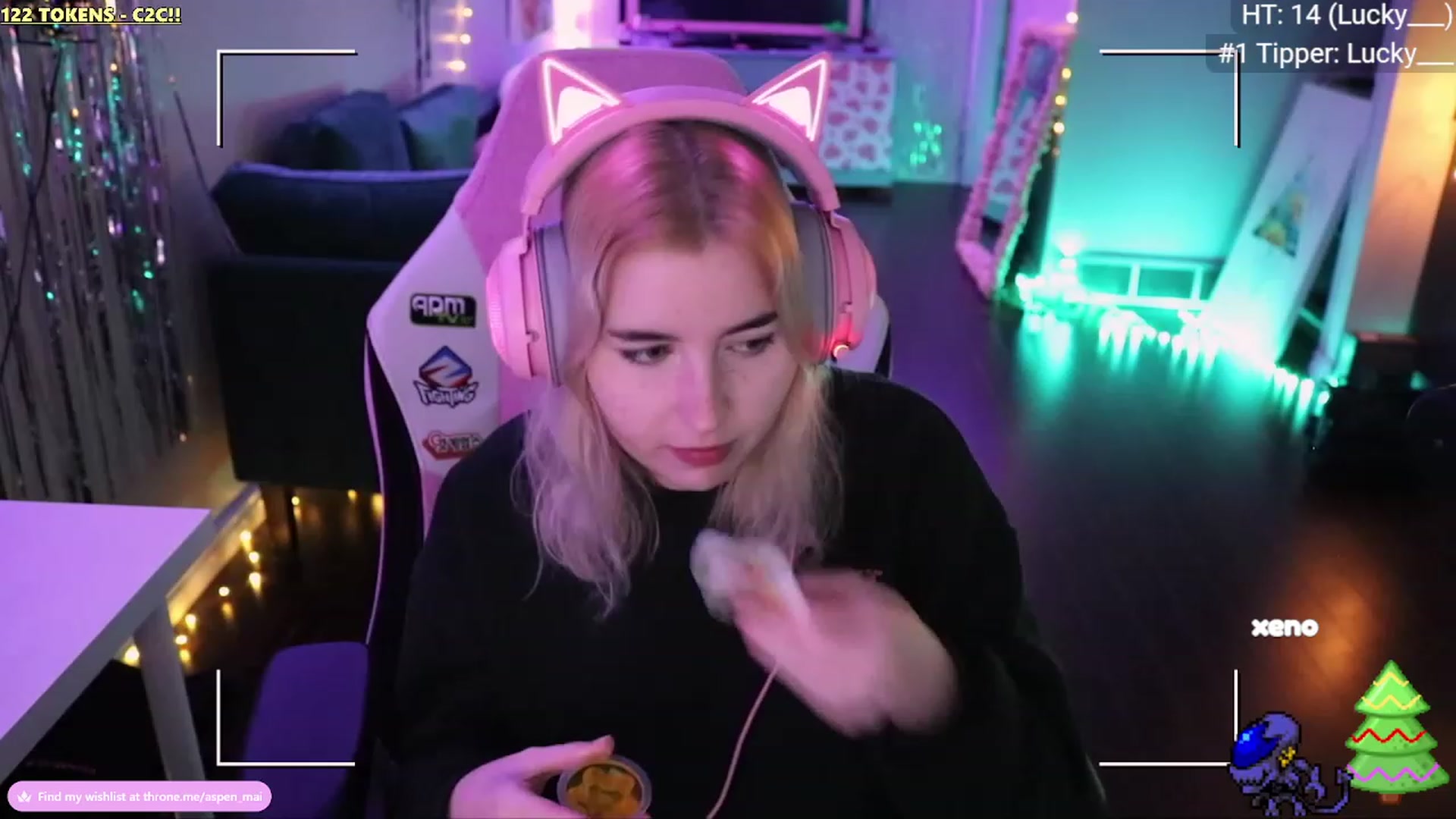 Gallery image thumbnail from Aspen_Mai's myfreecams stream on, 01/02/2023, 03:01 image 7 of 20