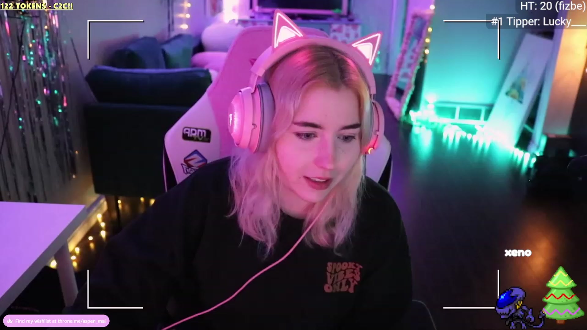 Gallery image thumbnail from Aspen_Mai's myfreecams stream on, 01/02/2023, 03:01 image 18 of 20