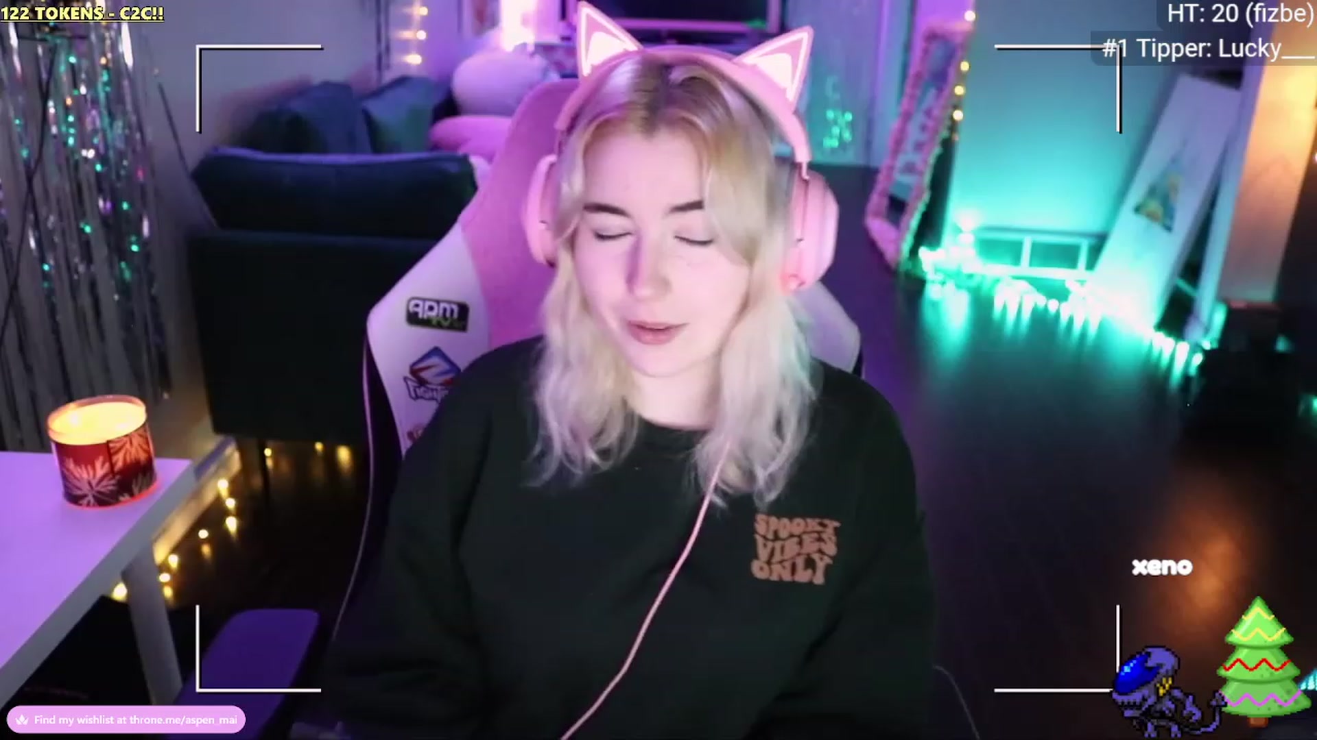 Gallery image thumbnail from Aspen_Mai's myfreecams stream on, 01/02/2023, 04:20 image 15 of 20