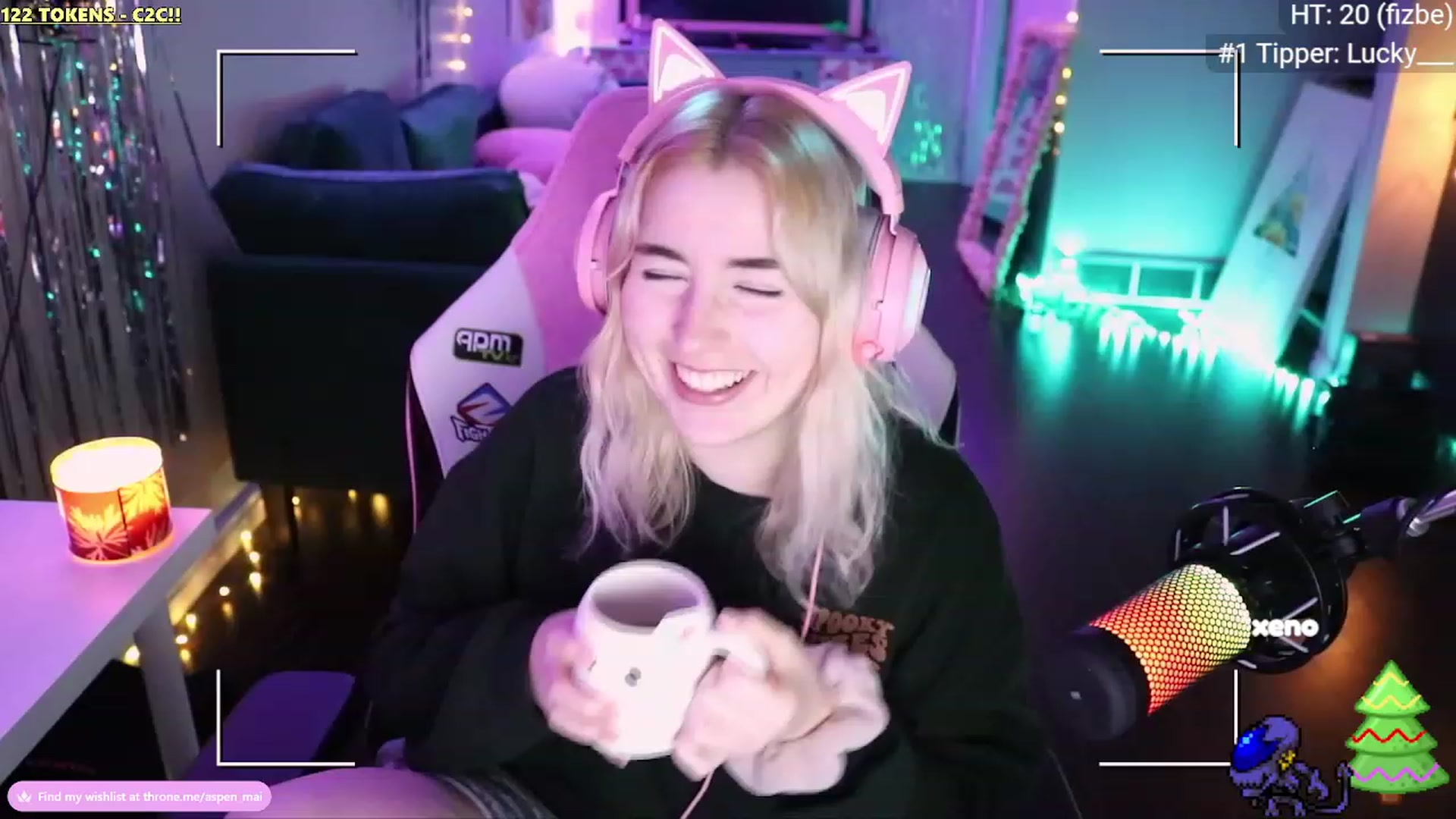 Gallery image thumbnail from Aspen_Mai's myfreecams stream on, 01/02/2023, 04:20 image 10 of 20