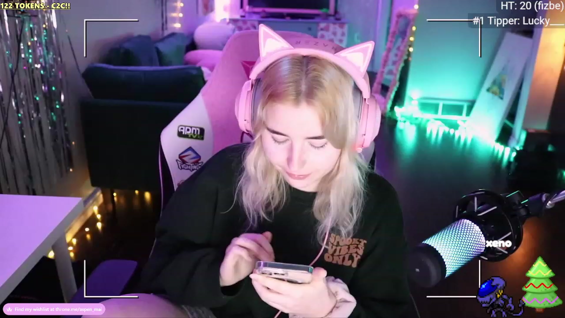 Gallery image thumbnail from Aspen_Mai's myfreecams stream on, 01/02/2023, 04:20 image 9 of 20