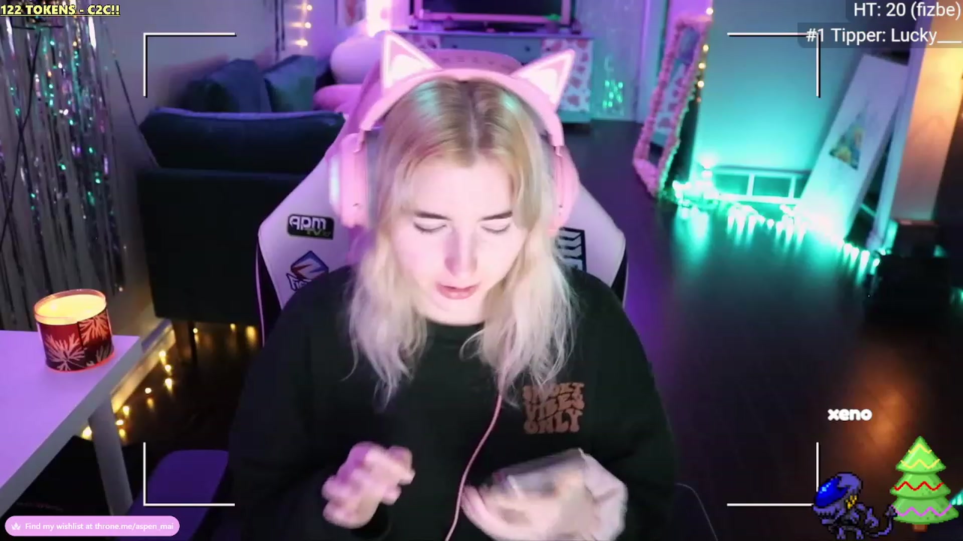 Gallery image thumbnail from Aspen_Mai's myfreecams stream on, 01/02/2023, 04:20 image 17 of 20