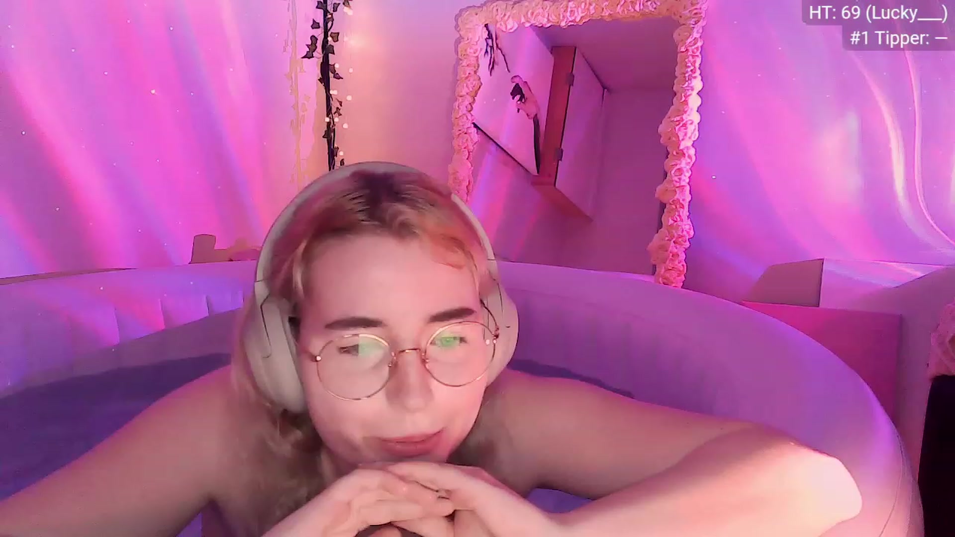 Gallery image thumbnail from Aspen_Mai's myfreecams stream on, 01/23/2023, 02:56 image 7 of 20
