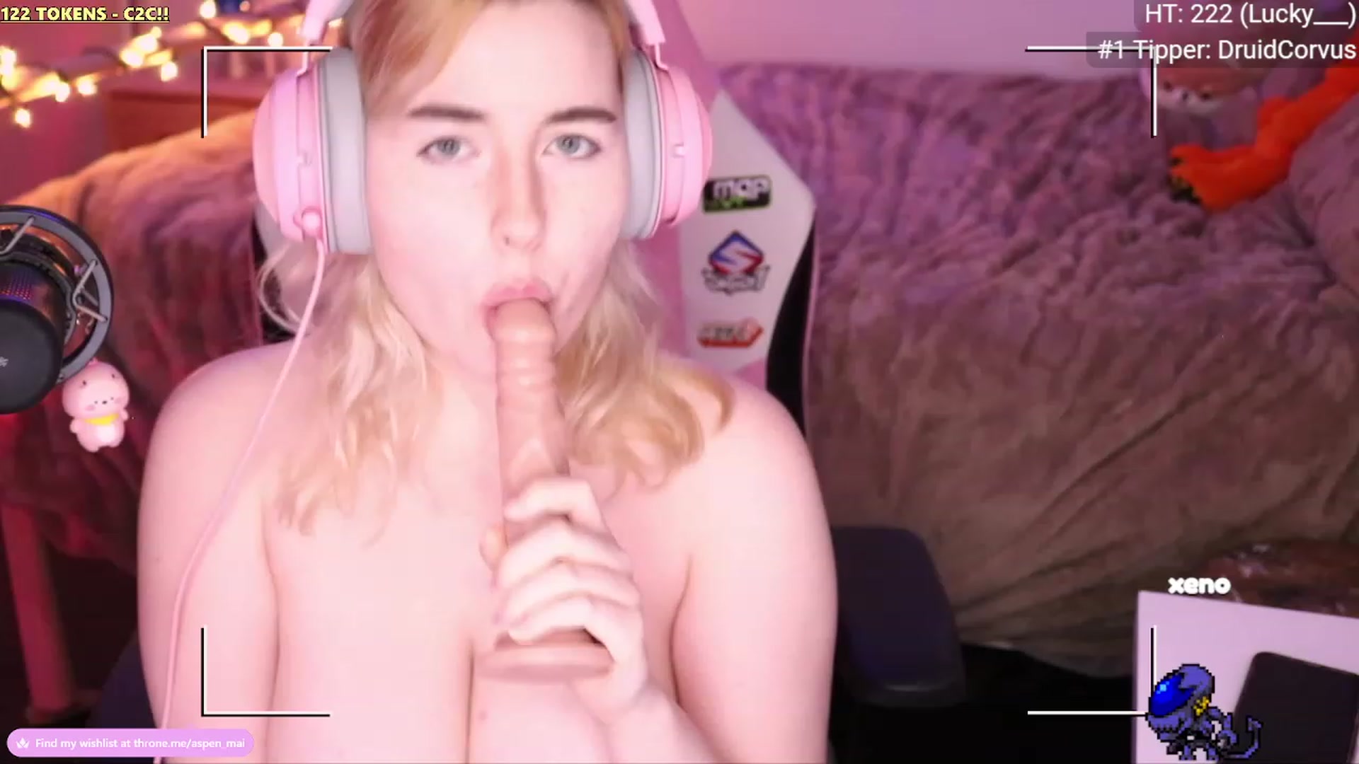 Gallery image thumbnail from Aspen_Mai's myfreecams stream on, 01/23/2023, 08:20 image 2 of 20