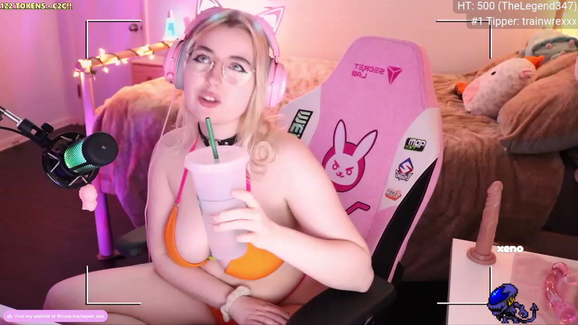 Gallery image thumbnail from Aspen_Mai's myfreecams stream on, 01/30/2023, 02:33 image 6 of 20
