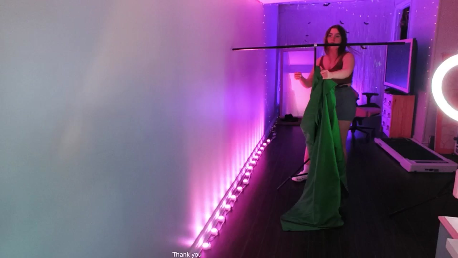 Gallery image thumbnail from Aspen_Mai's myfreecams stream on, 04/28/2025, 03:50 image 3 of 20