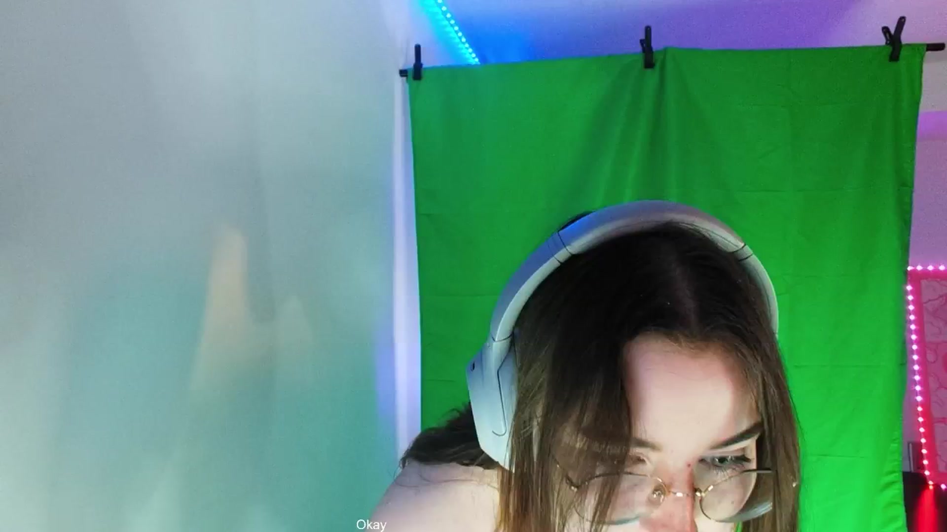 Gallery image thumbnail from Aspen_Mai's myfreecams stream on, 04/28/2025, 05:59 image 1 of 20