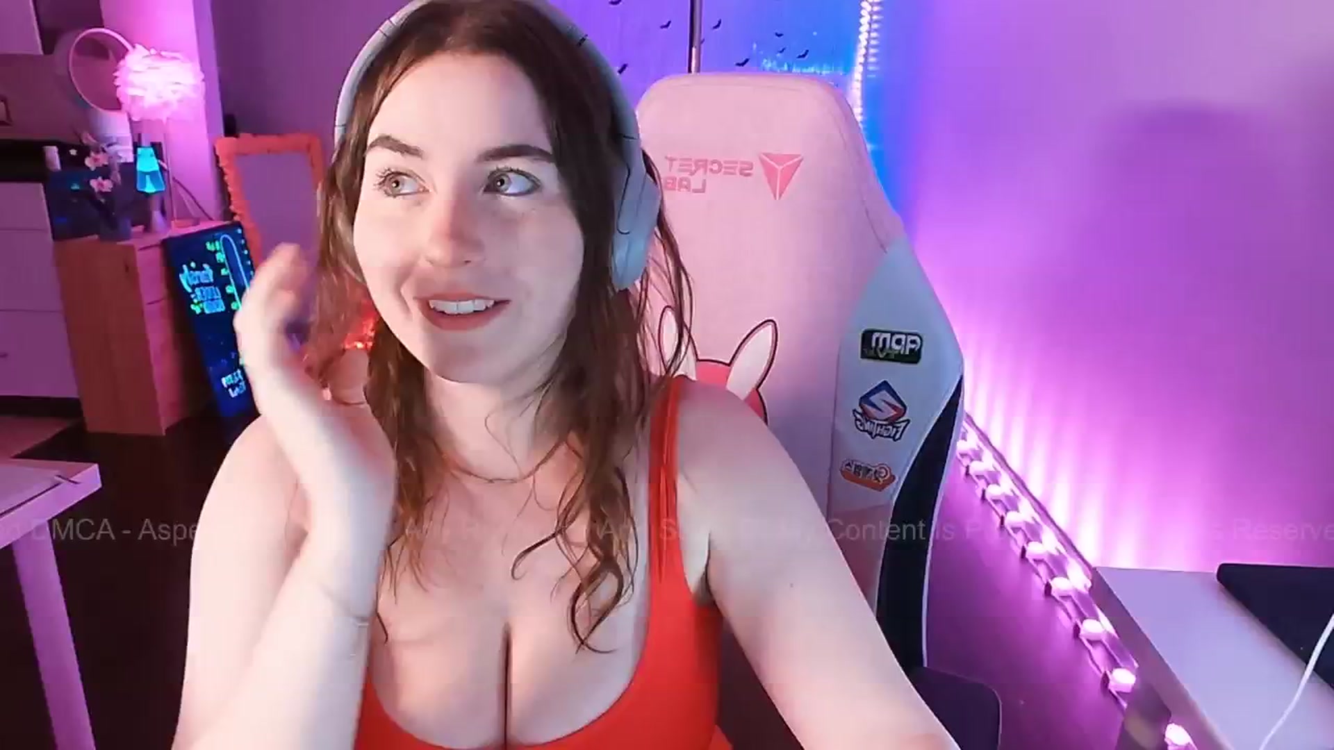 Gallery image thumbnail from Aspen_Mai's myfreecams stream on, 12/12/2025, 02:10 image 6 of 20
