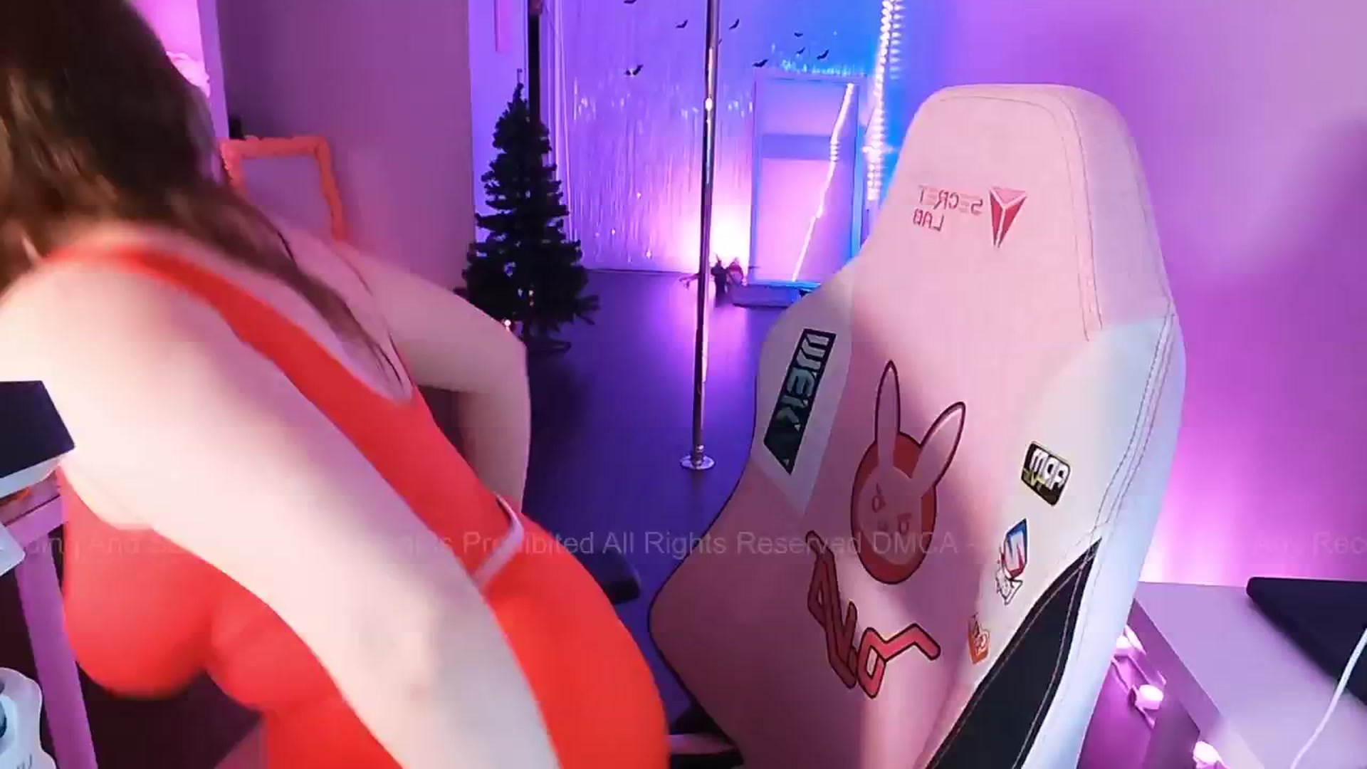Gallery image thumbnail from Aspen_Mai's myfreecams stream on, 12/12/2025, 02:10 image 5 of 20