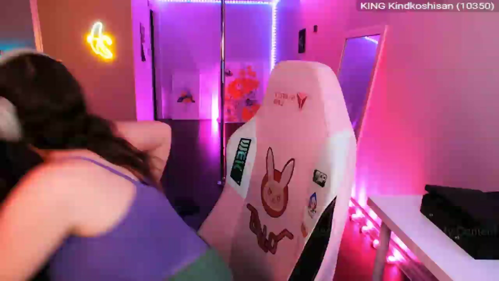 Gallery image thumbnail from Aspen_Mai's myfreecams stream on, 05/07/2026, 05:34 image 4 of 20