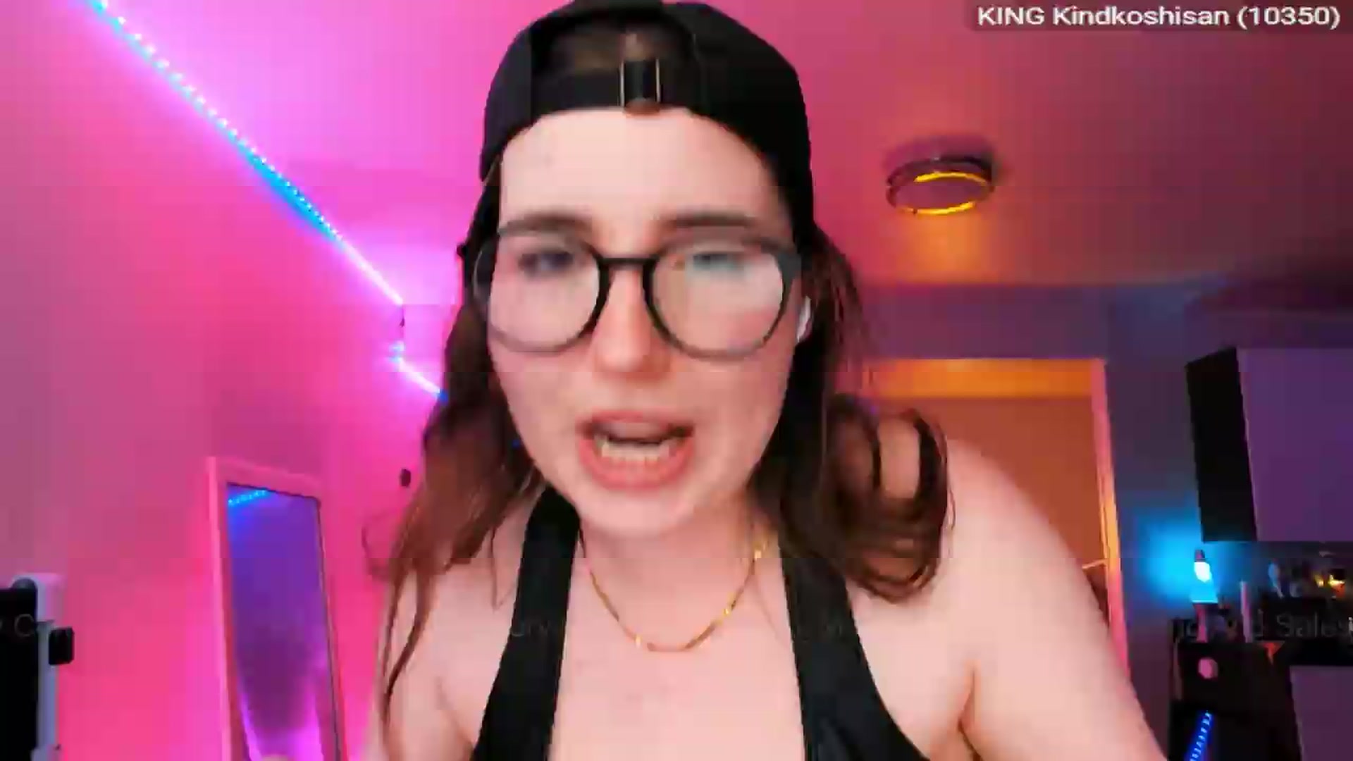 Gallery image thumbnail from Aspen_Mai's myfreecams stream on, 05/15/2026, 09:45 image 7 of 20
