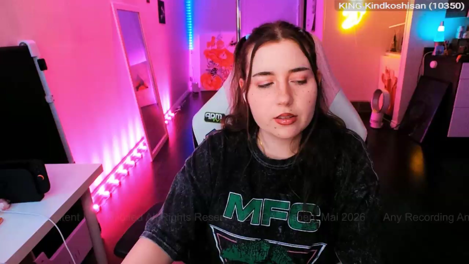 Gallery image thumbnail from Aspen_Mai's myfreecams stream on, 05/16/2026, 07:19 image 18 of 20