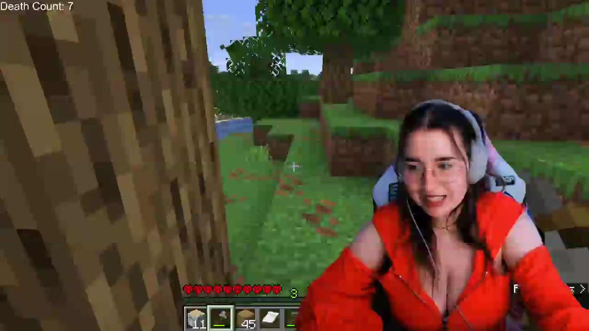Gallery image thumbnail from Aspen_Mai's myfreecams stream on, 06/07/2026, 12:38 image 3 of 20