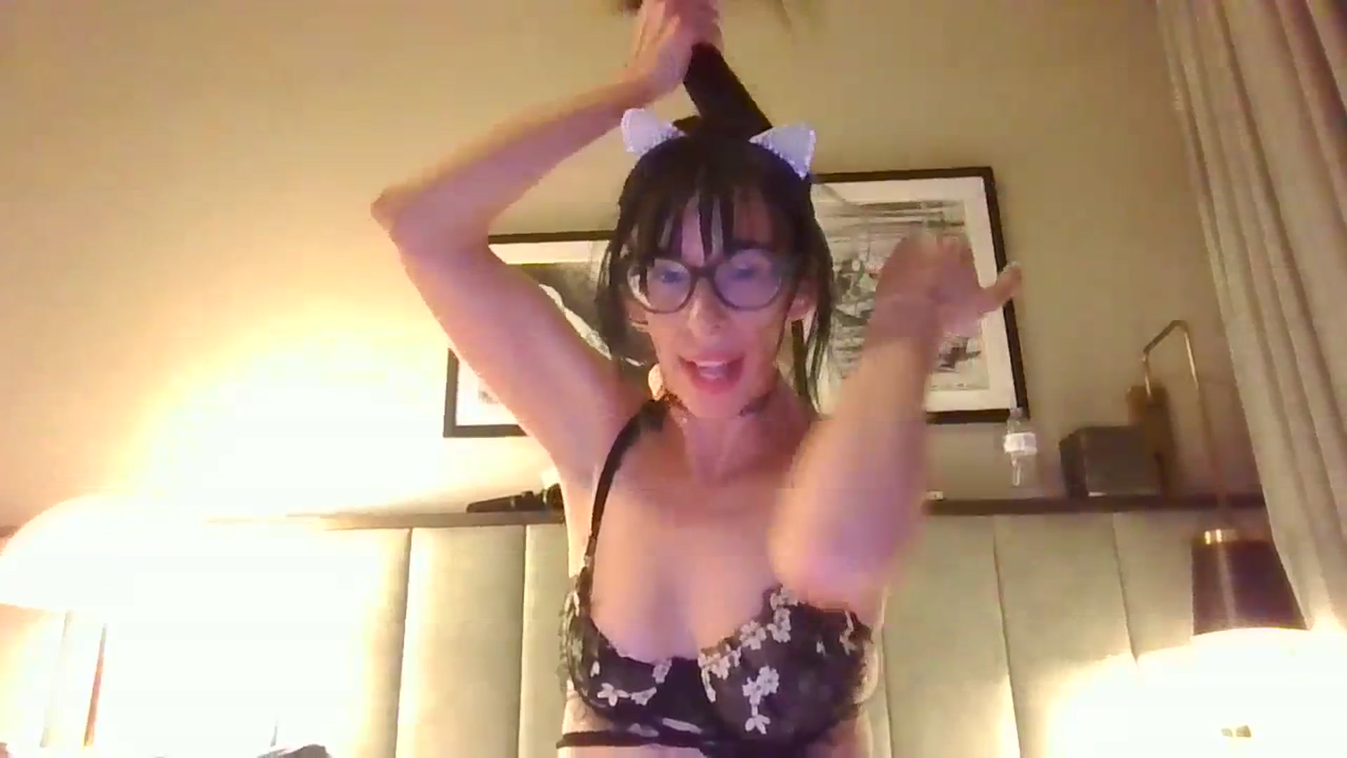 Gallery image thumbnail from Aspen_White's myfreecams stream on, 11/16/2023, 13:45 image 8 of 20