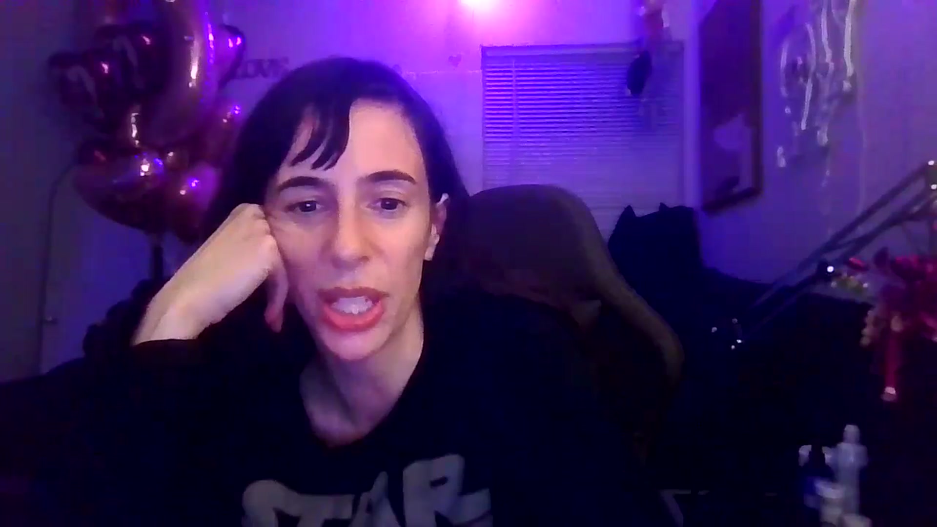 Gallery image thumbnail from Aspen_White's myfreecams stream on, 02/16/2025, 10:04 image 3 of 20