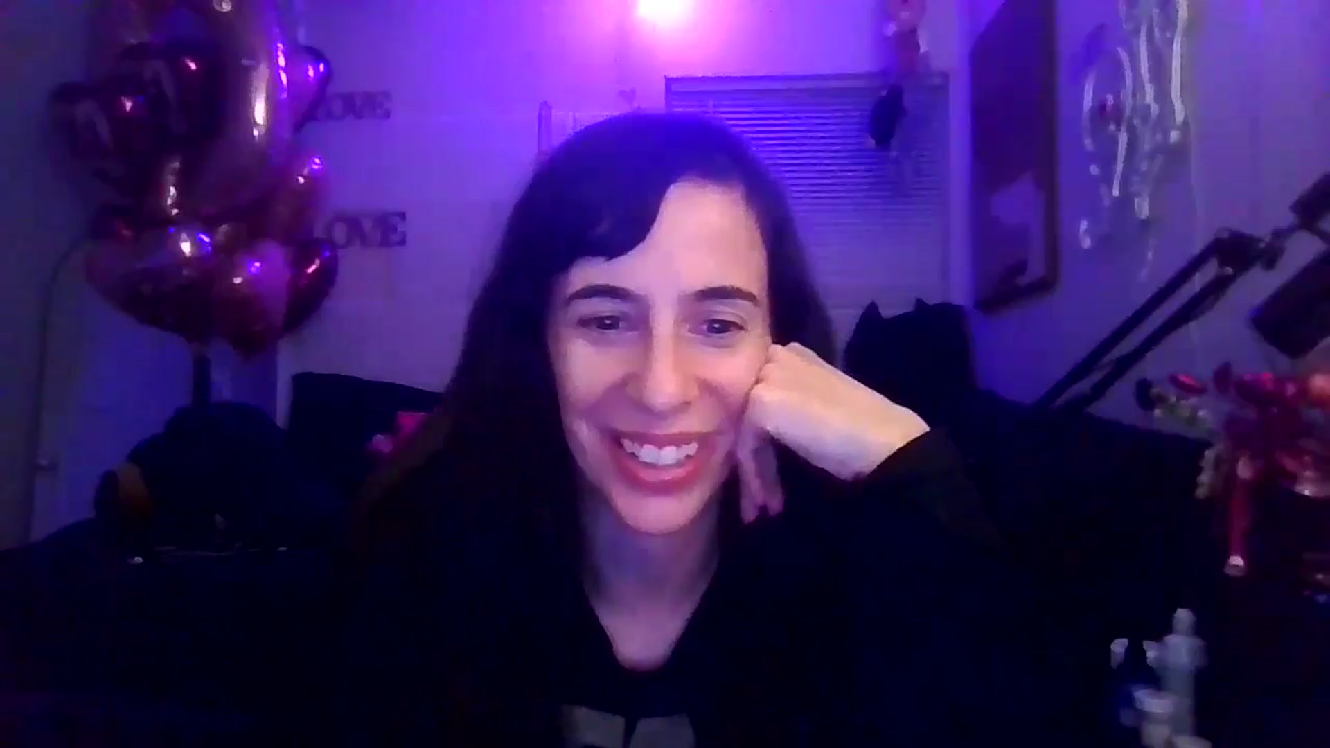 Gallery image thumbnail from Aspen_White's myfreecams stream on, 02/16/2025, 10:54 image 11 of 20