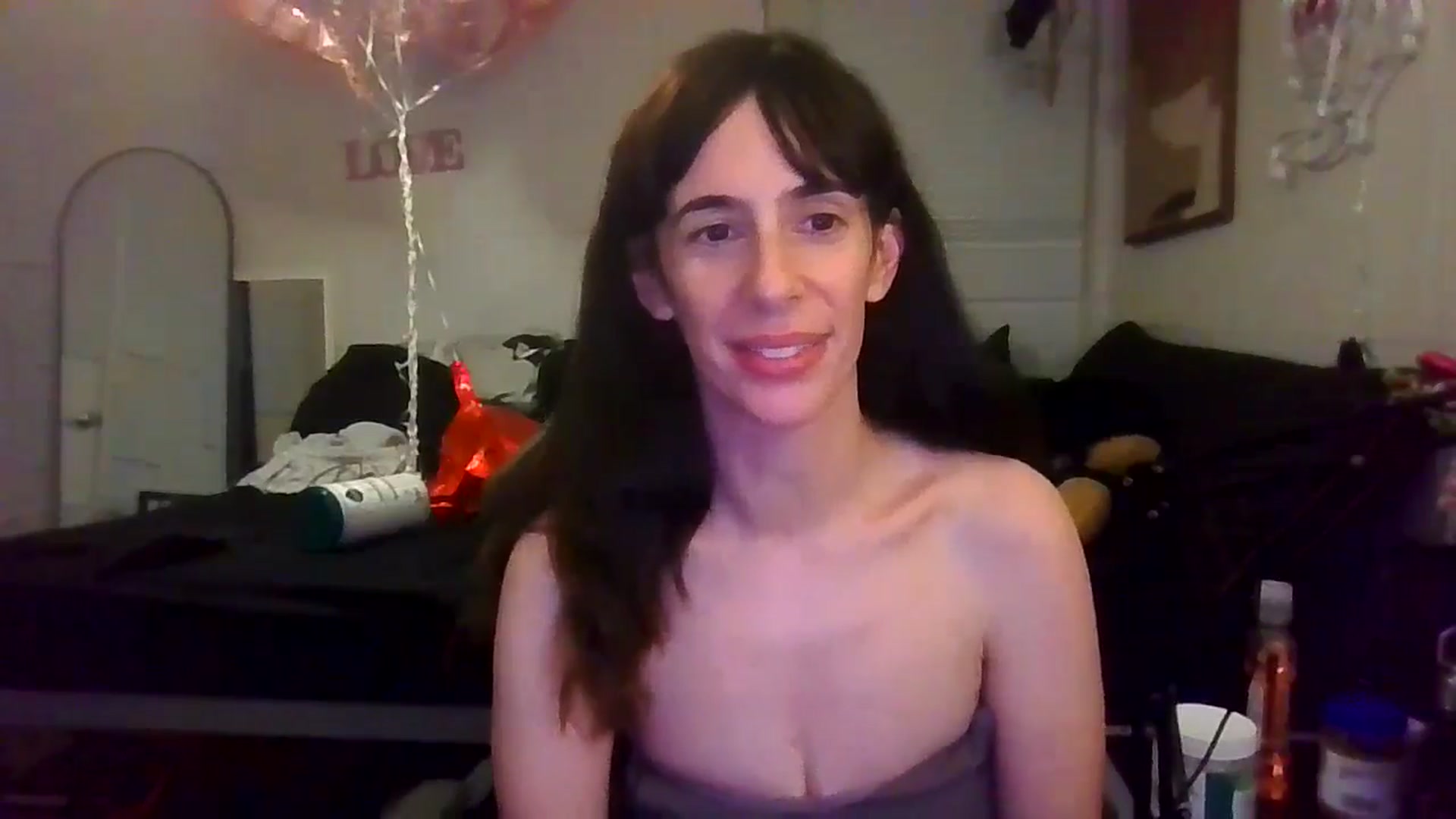 Gallery image thumbnail from Aspen_White's myfreecams stream on, 02/19/2025, 09:16 image 17 of 20