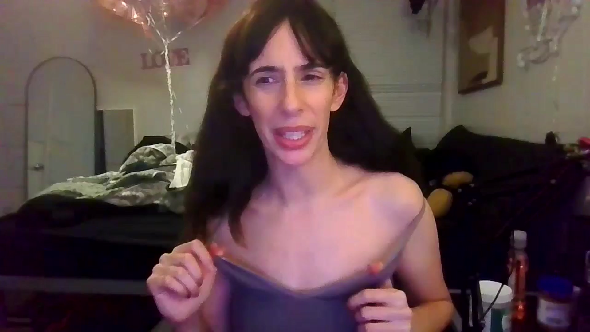 Gallery image thumbnail from Aspen_White's myfreecams stream on, 02/19/2025, 09:16 image 1 of 20